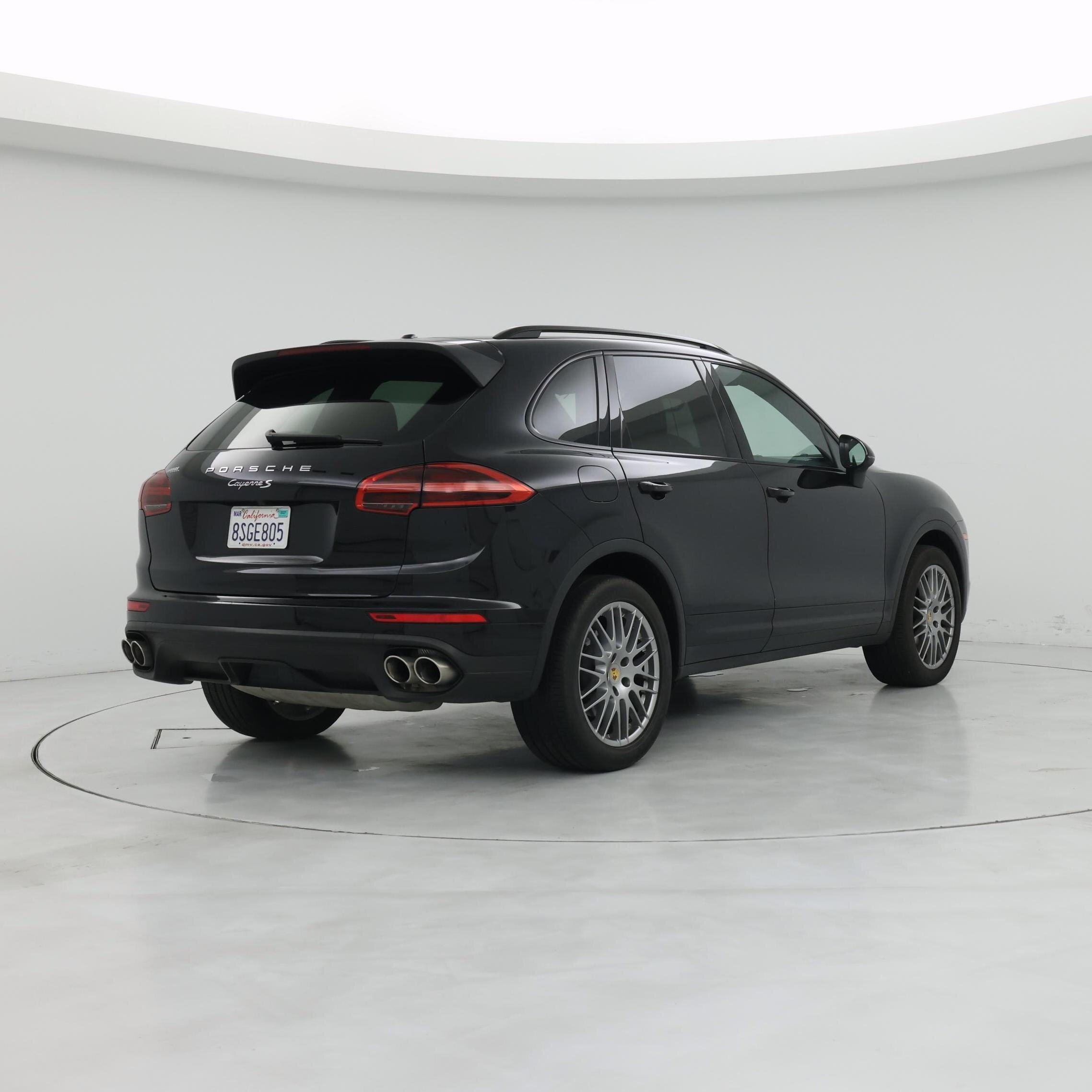 Thumbnail: 2017 Porsche Cayenne - 8