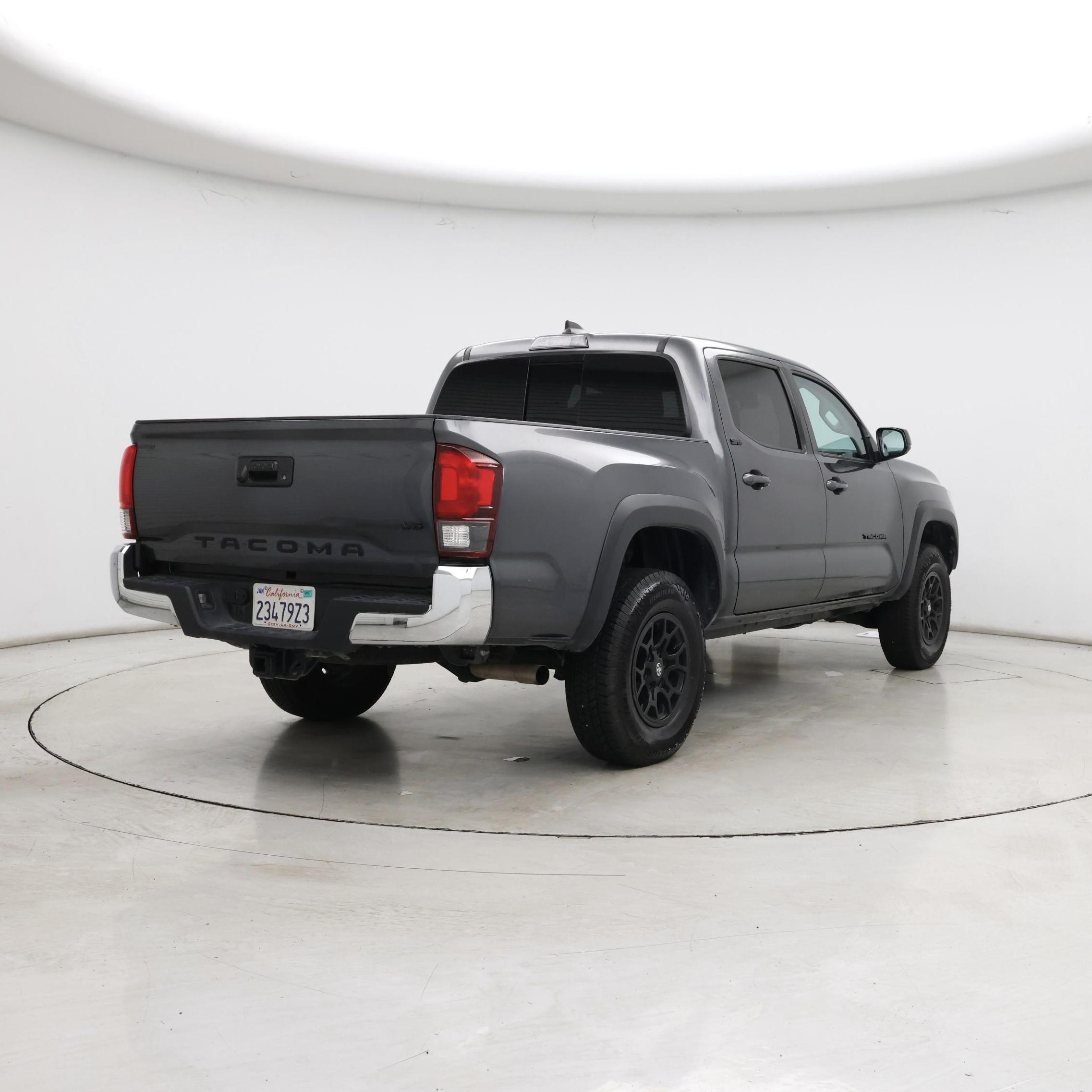 Thumbnail: 2023 Toyota Tacoma - 8