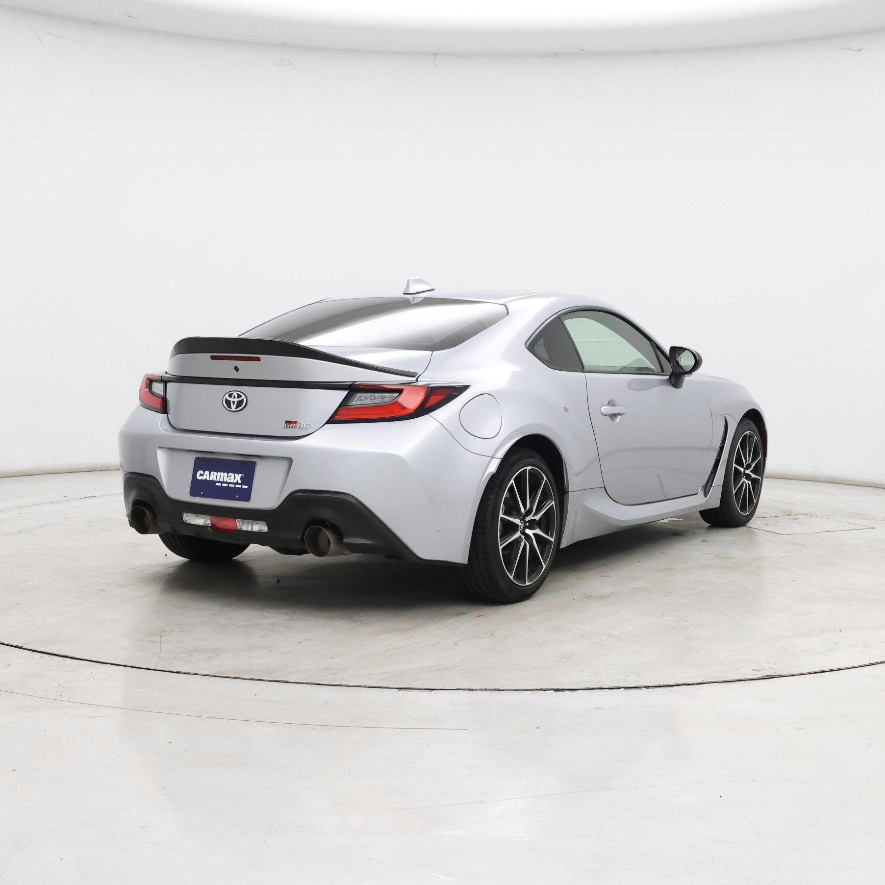 Thumbnail: 2024 Toyota GR86 - 8