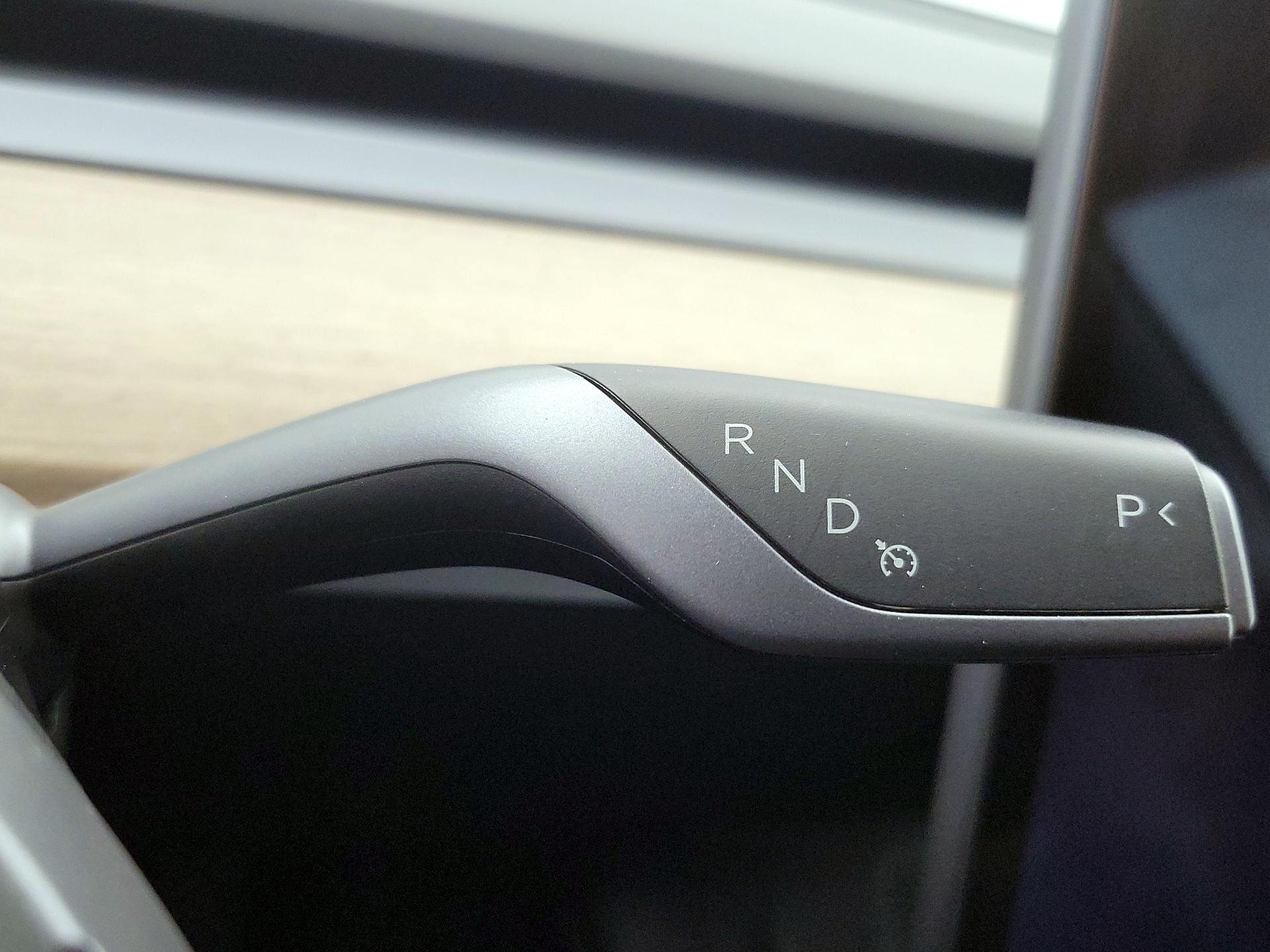 Thumbnail: 2022 Tesla Model 3 - 18