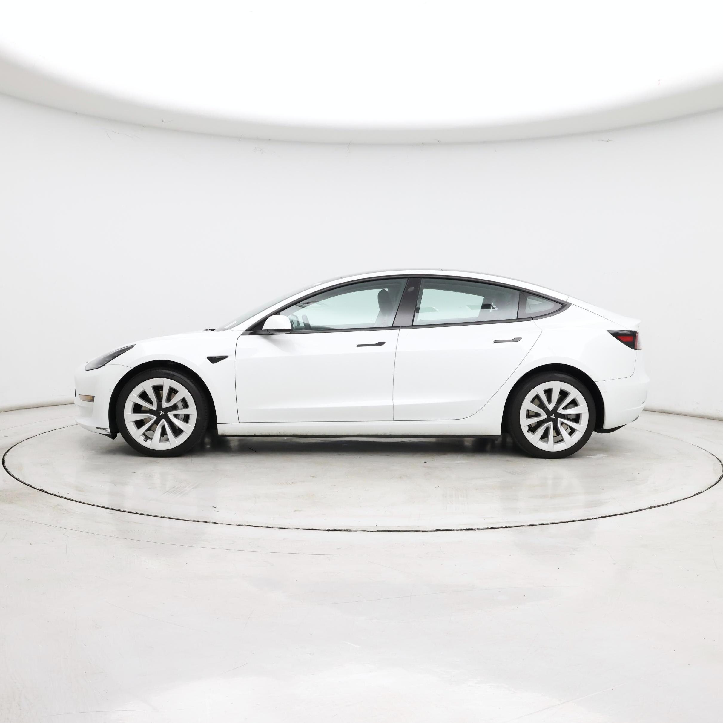 Thumbnail: 2022 Tesla Model 3 - 3