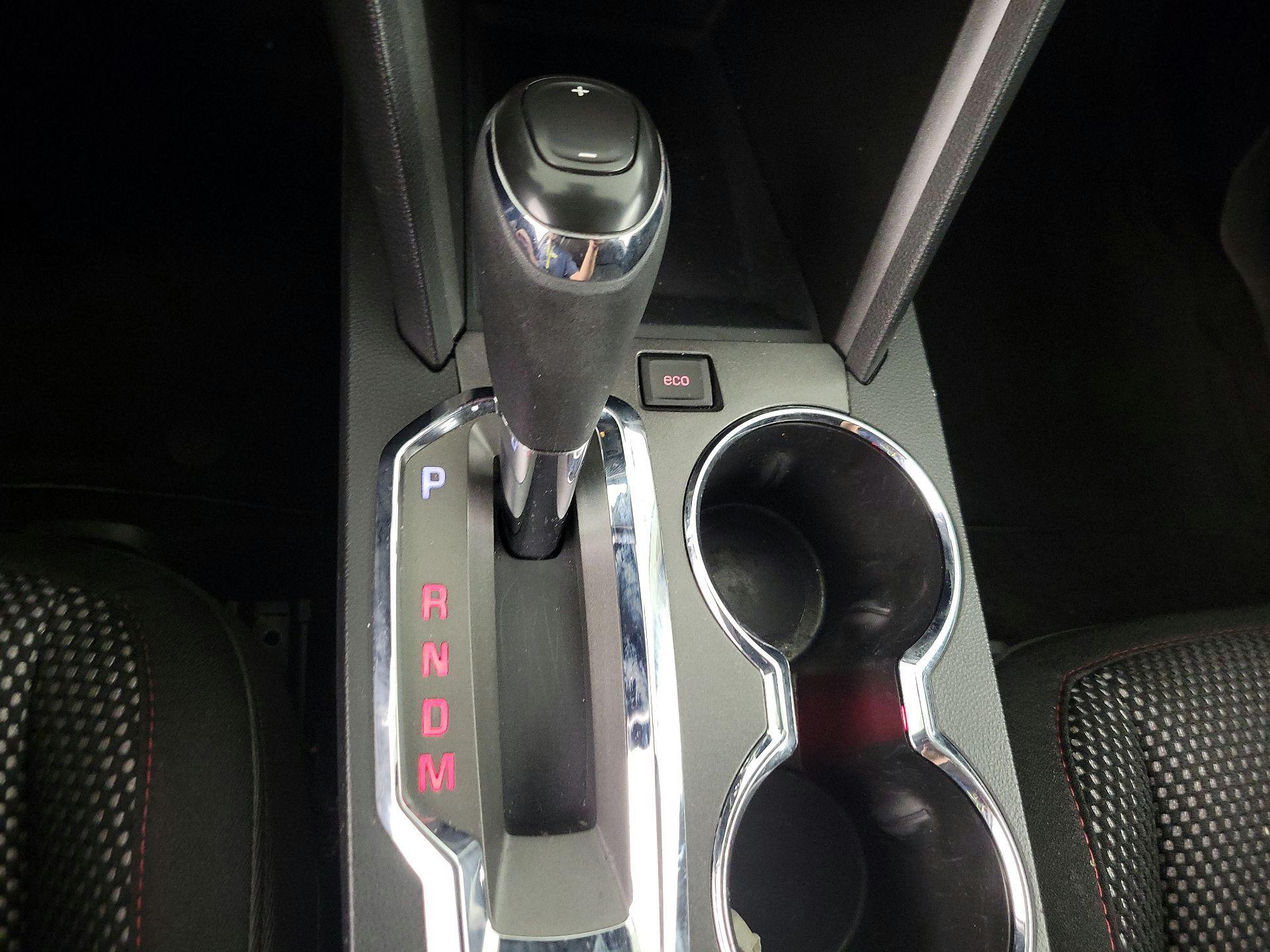 Thumbnail: 2016 GMC Terrain - 16