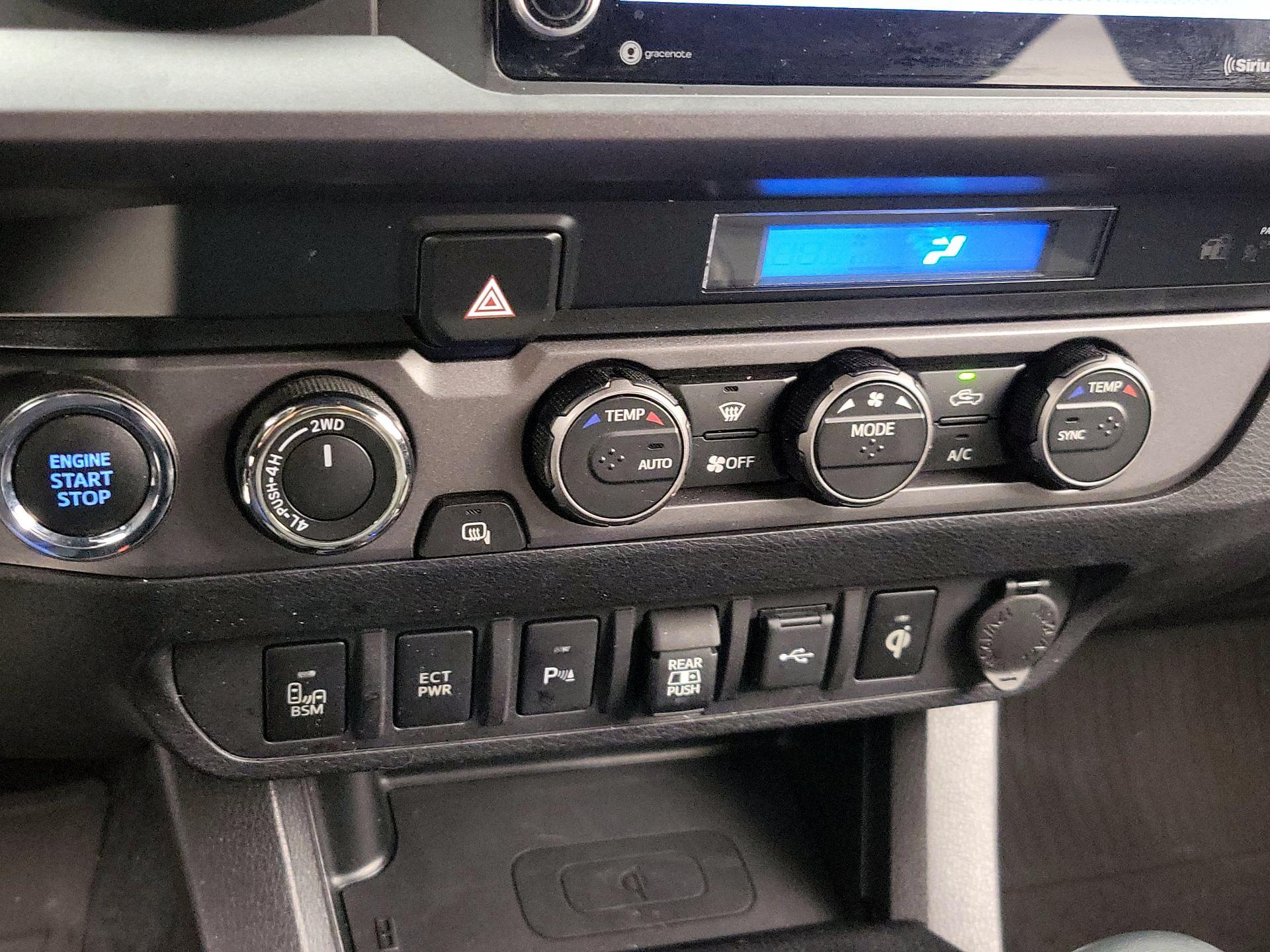 Thumbnail: 2021 Toyota Tacoma - 16