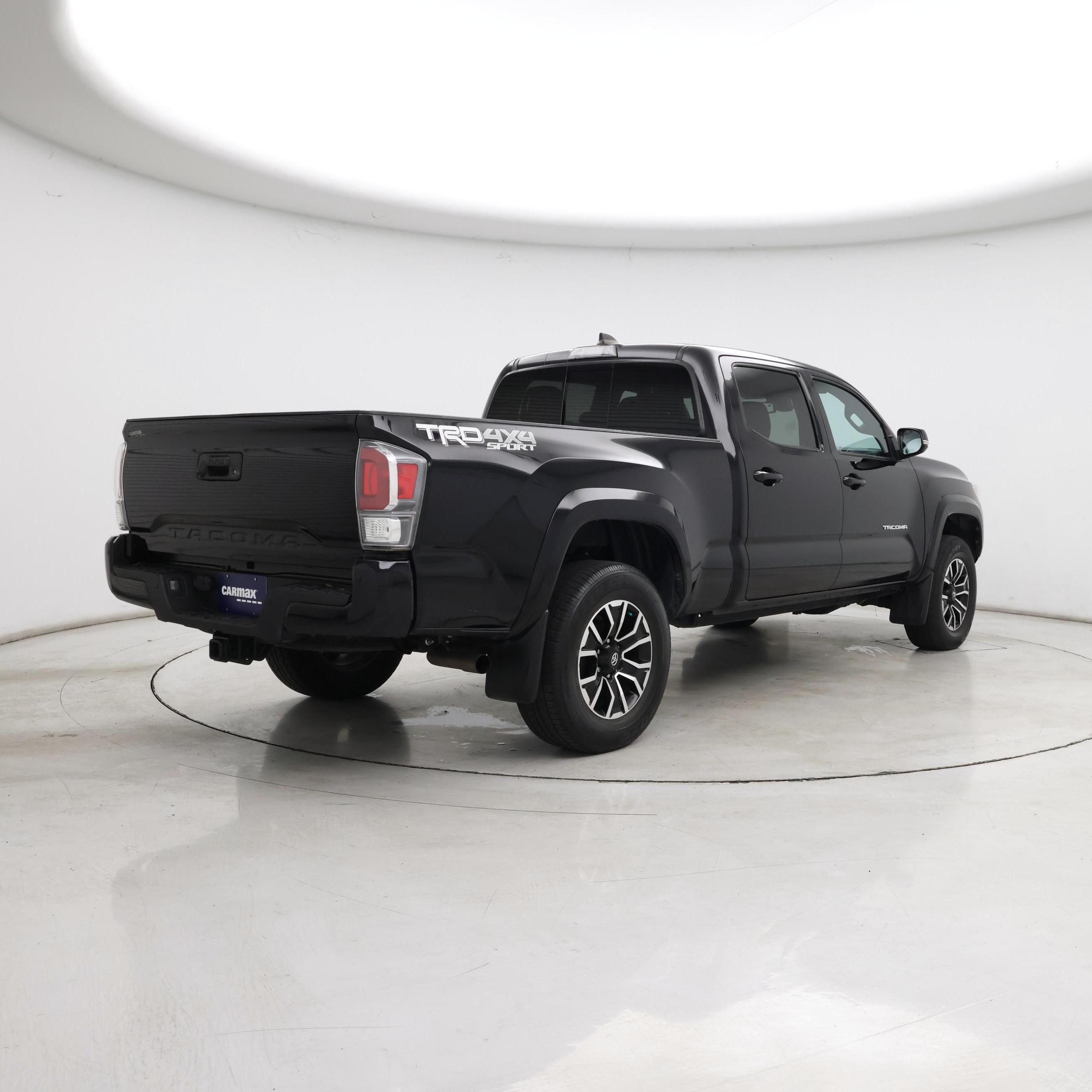Thumbnail: 2021 Toyota Tacoma - 8