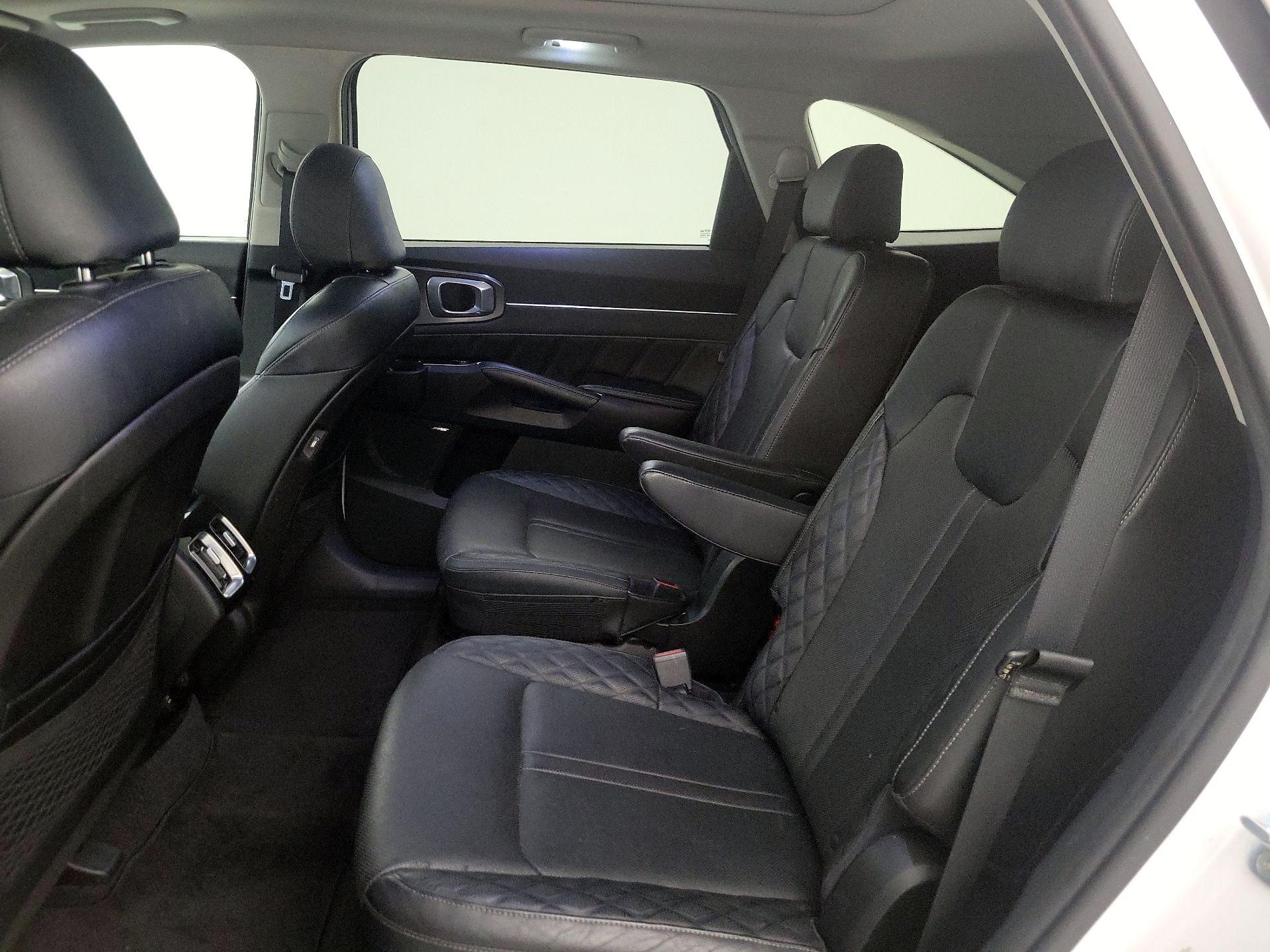 Thumbnail: 2021 Kia Sorento - 20