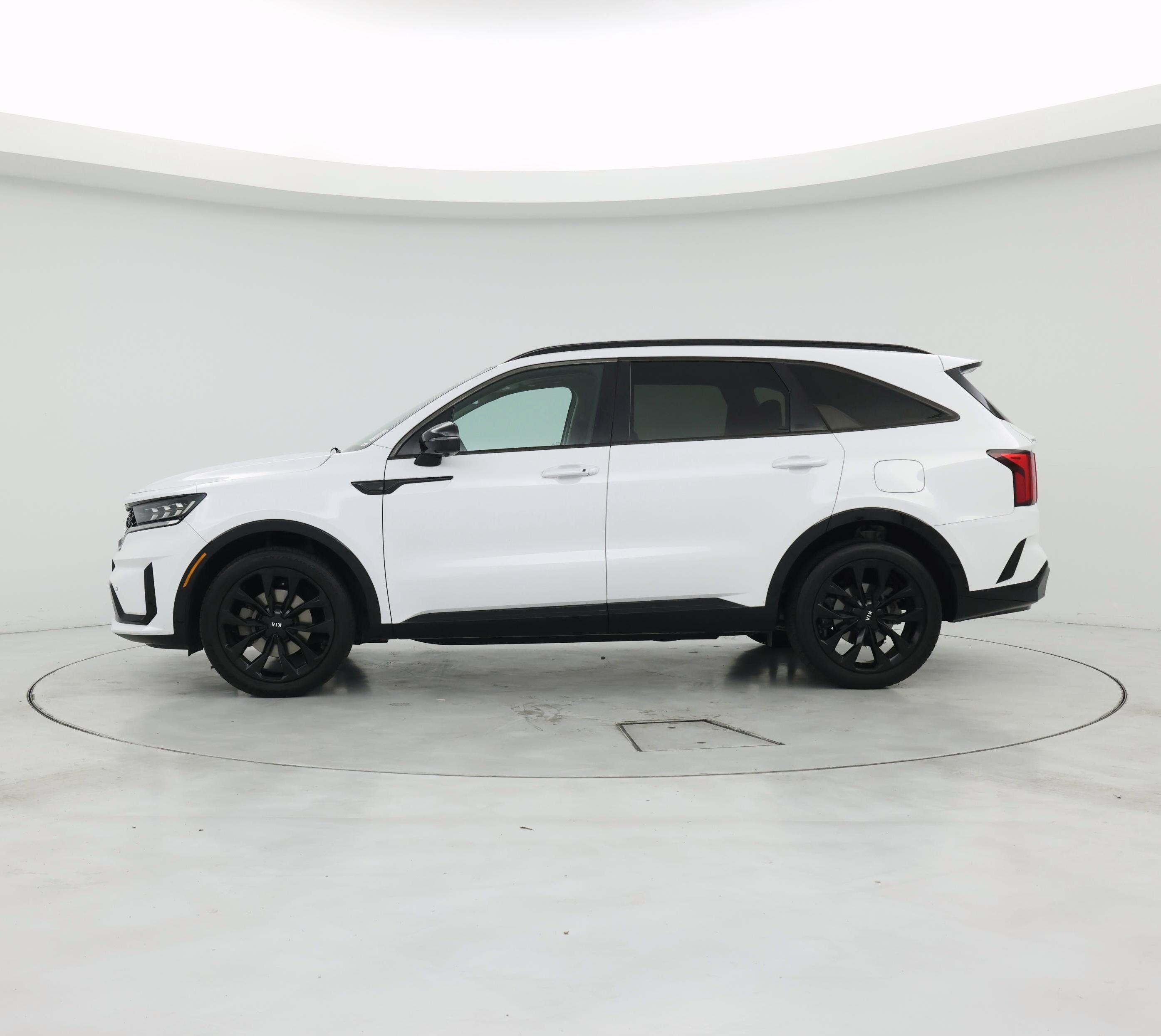 Thumbnail: 2021 Kia Sorento - 3