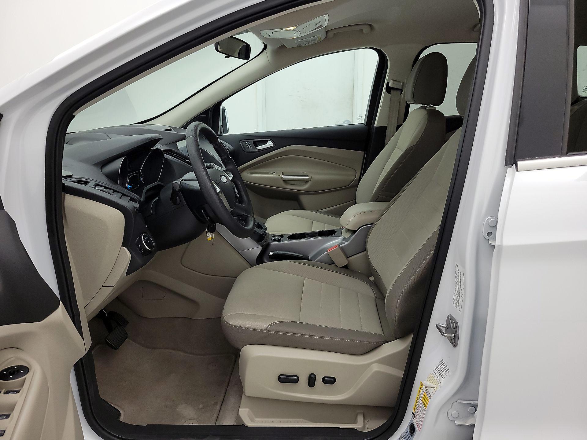 Thumbnail: 2016 Ford Escape - 11