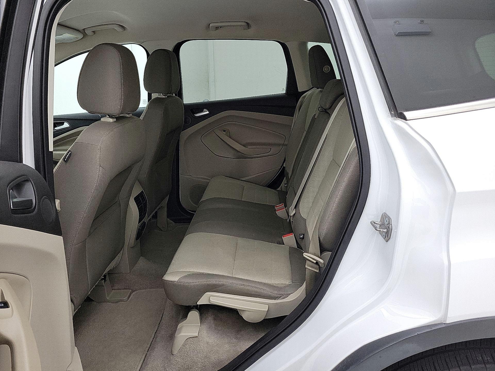 Thumbnail: 2016 Ford Escape - 18