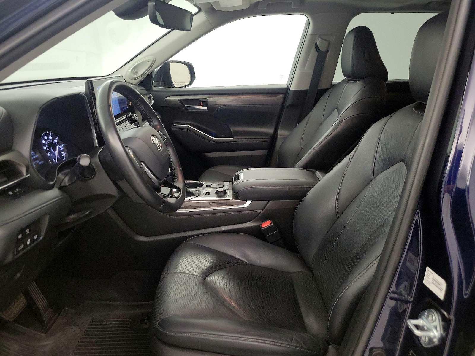 2021 Toyota Highlander Limited - Photo 12