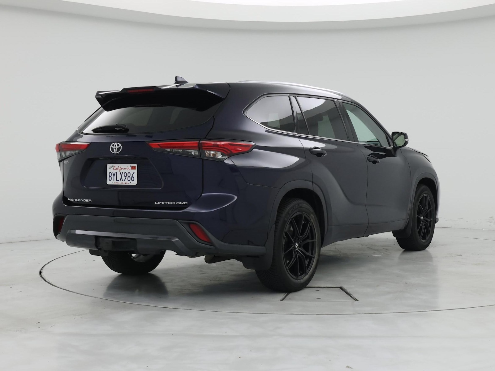 2021 Toyota Highlander Limited - Photo 9