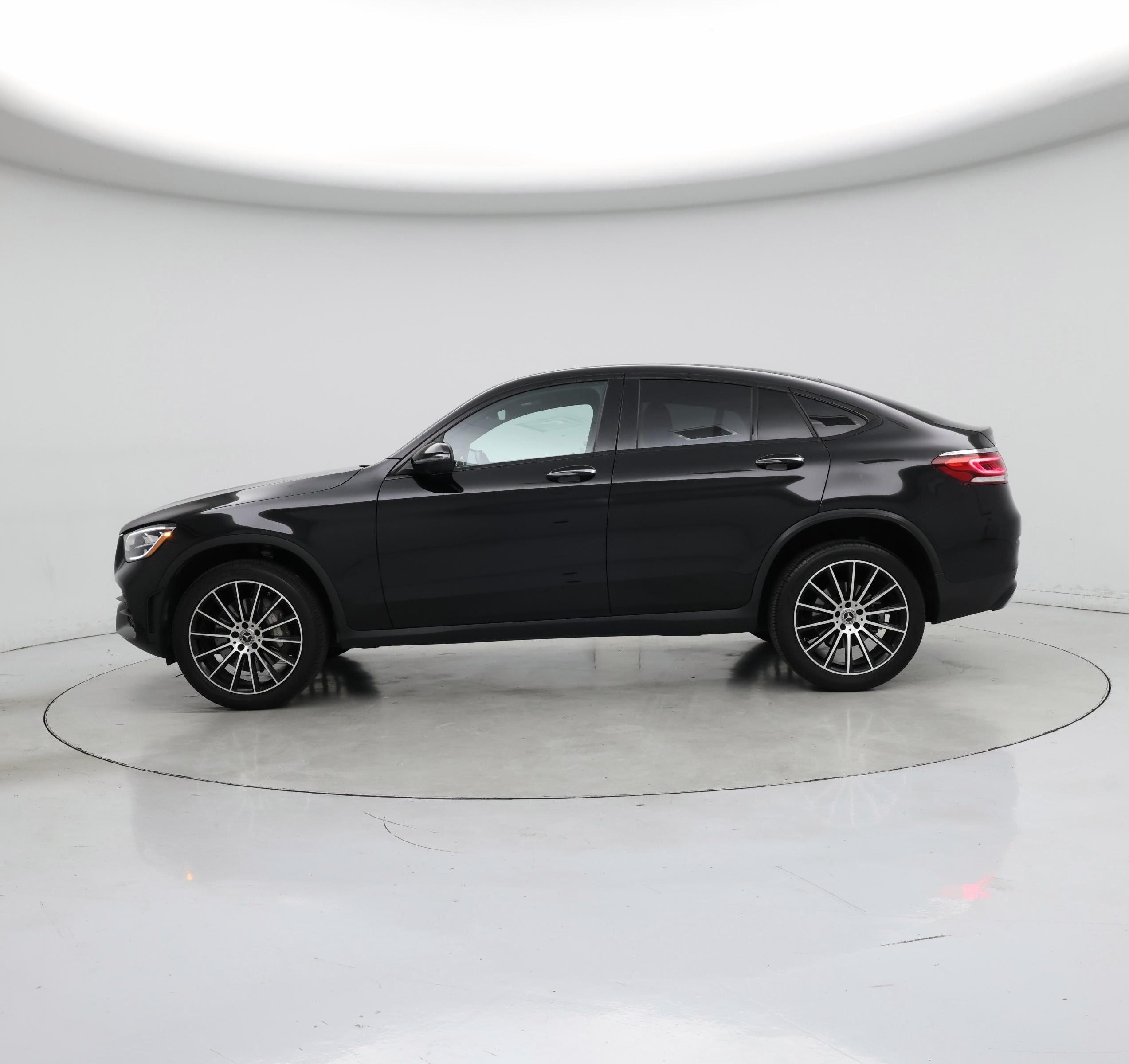 Thumbnail: 2023 Mercedes-Benz GLC - 3