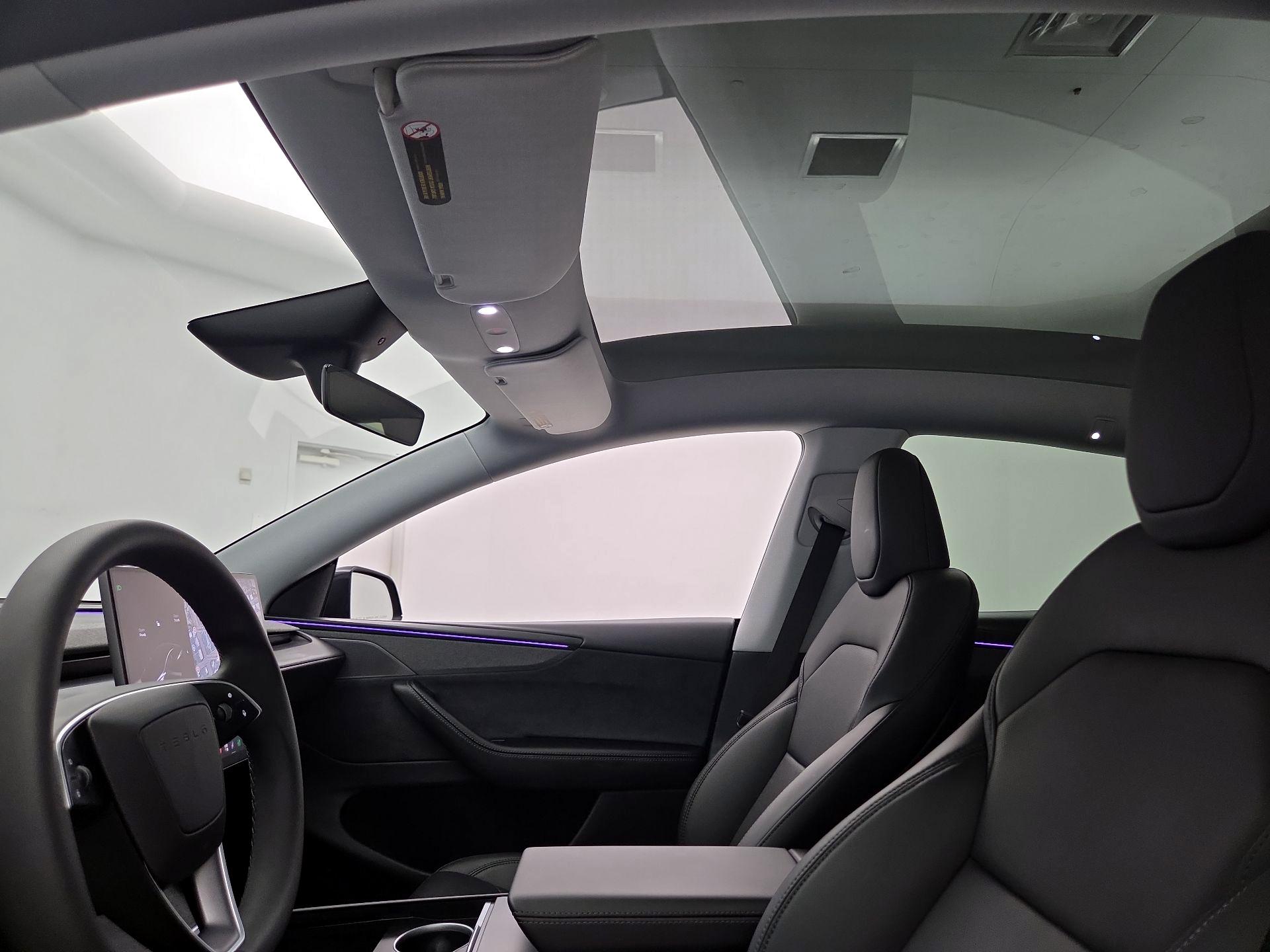 Thumbnail: 2026 Tesla Model Y - 19