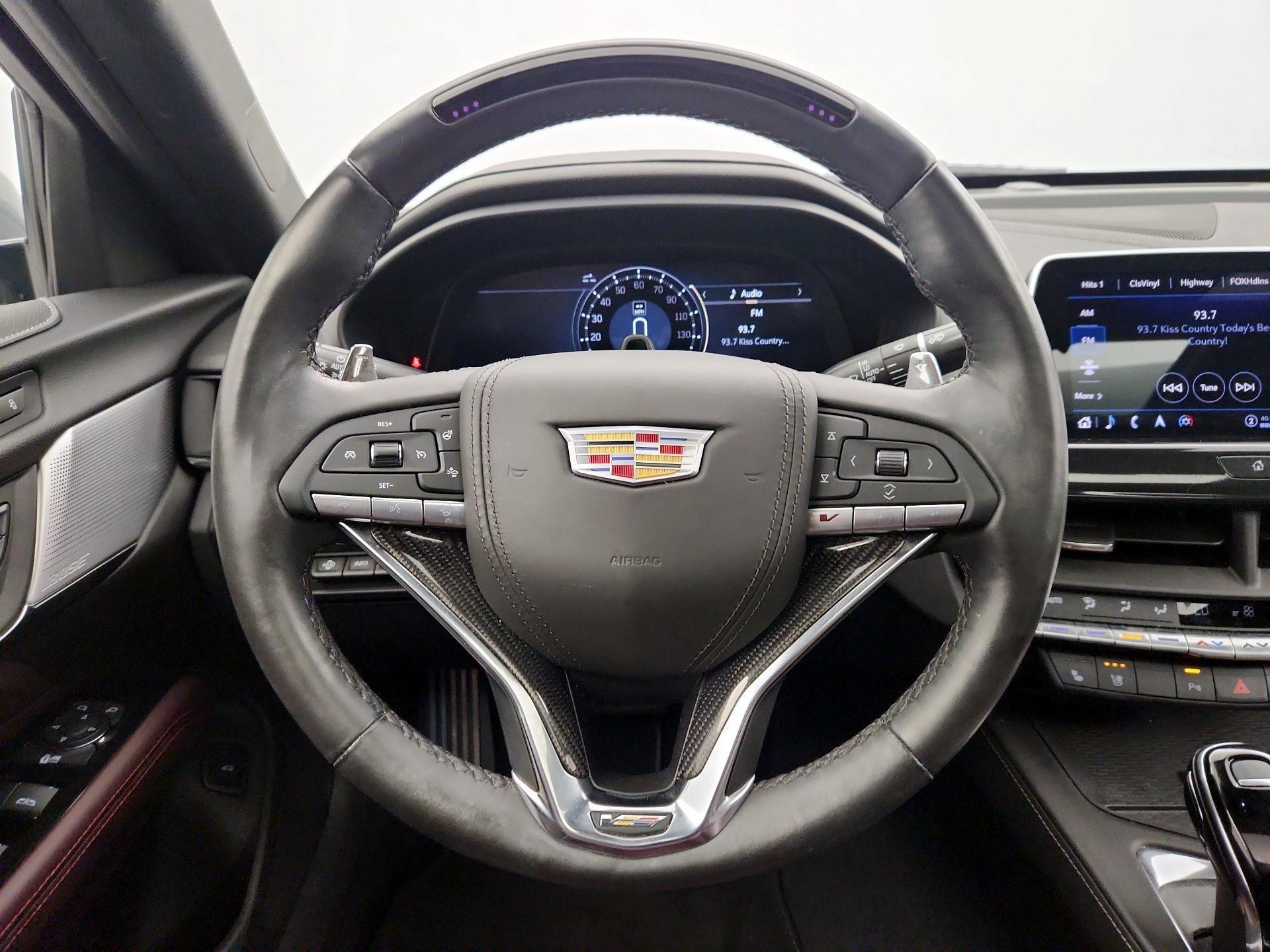 Thumbnail: 2025 Cadillac CT4 - 10