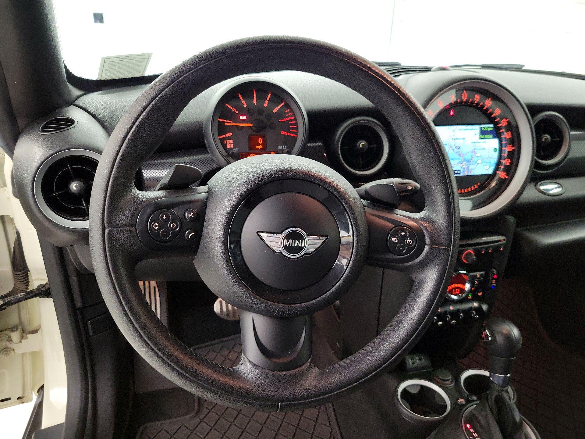 Thumbnail: 2015 MINI Cooper Coupe - 10