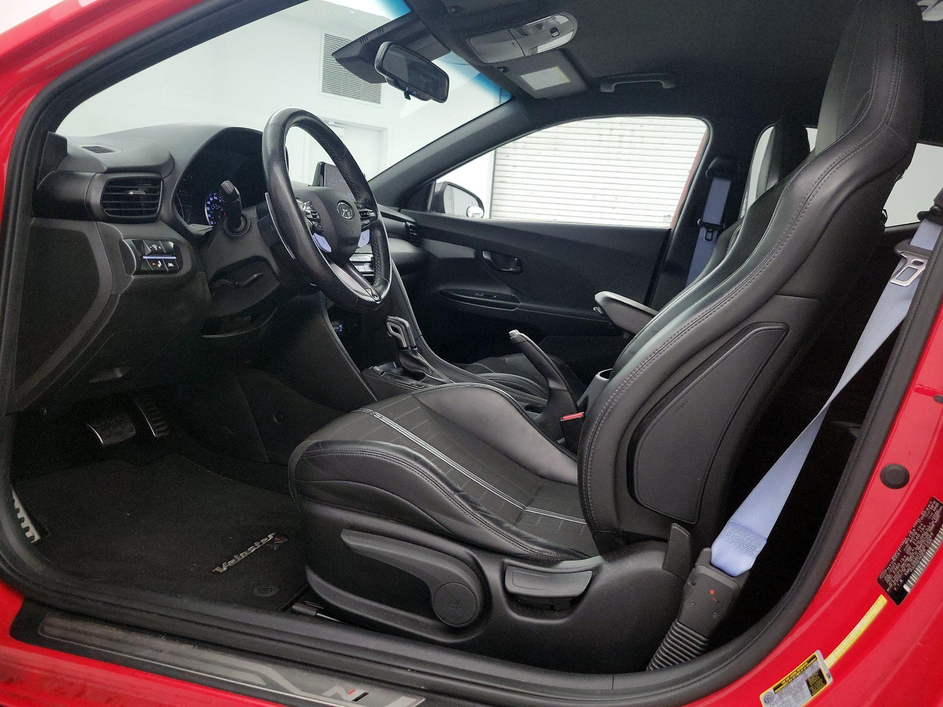 Thumbnail: 2022 Hyundai Veloster - 11
