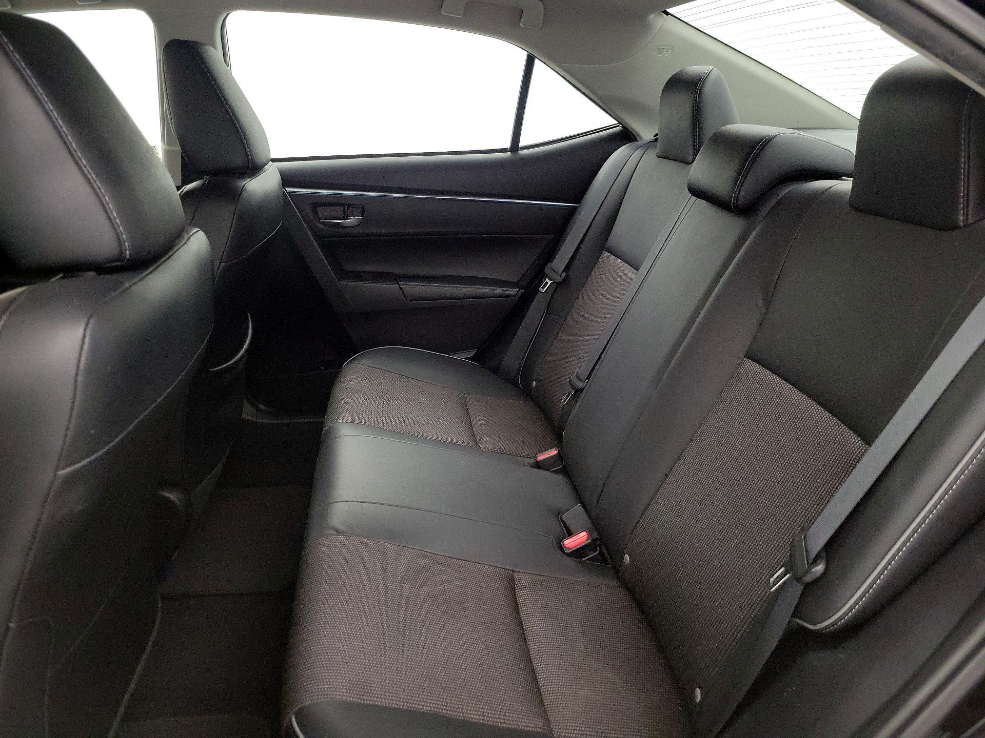 Thumbnail: 2014 Toyota Corolla - 19