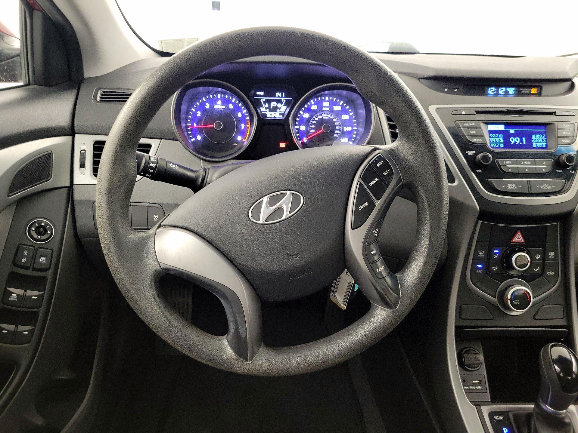Thumbnail: 2014 Hyundai Elantra - 10