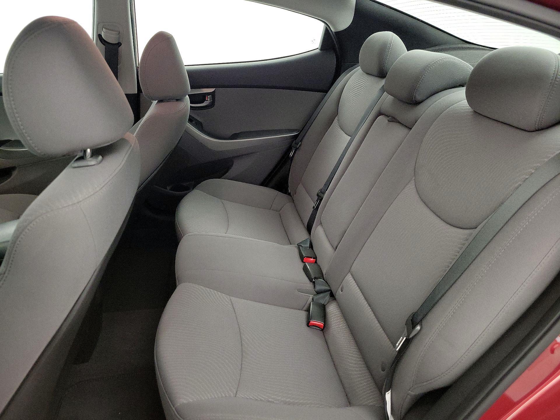 Thumbnail: 2014 Hyundai Elantra - 18