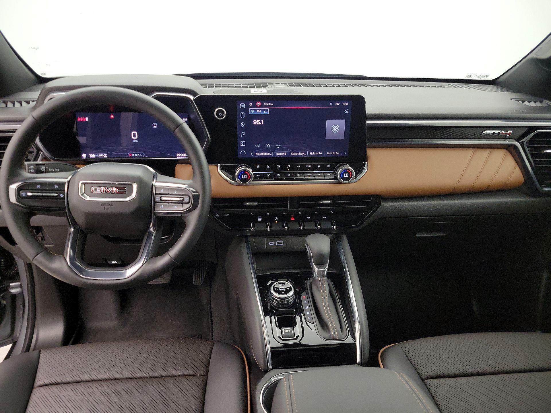 Thumbnail: 2024 GMC Canyon - 9