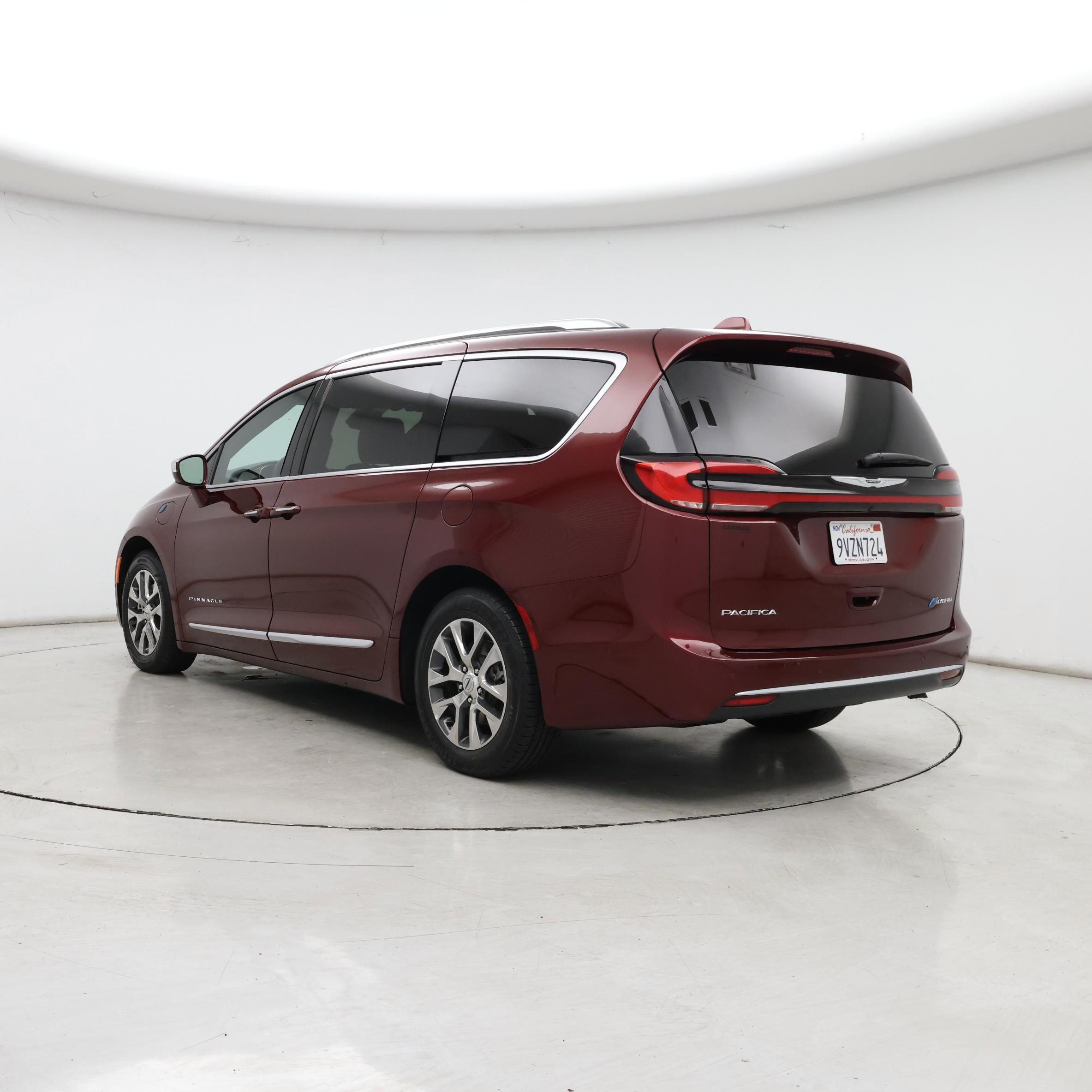 Thumbnail: 2022 Chrysler Pacifica - 2
