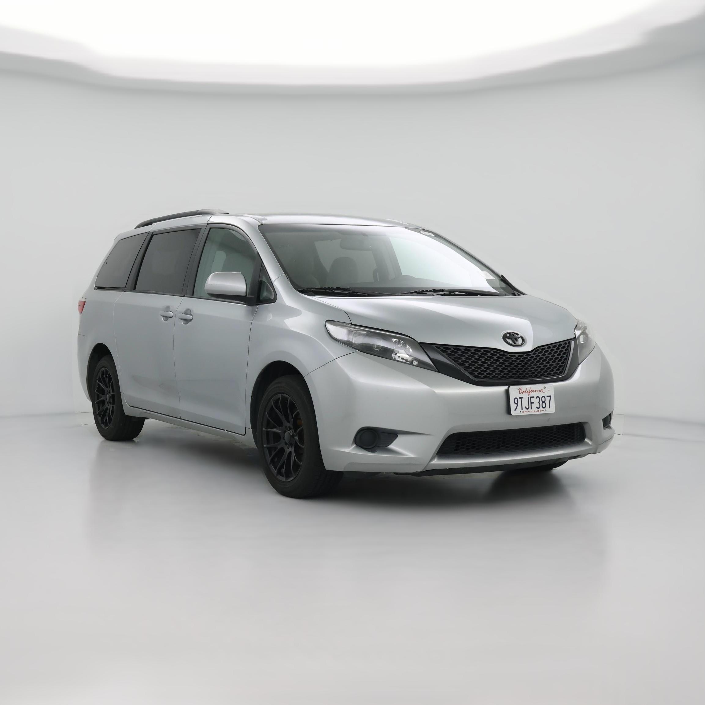 Thumbnail: 2015 Toyota Sienna - 1