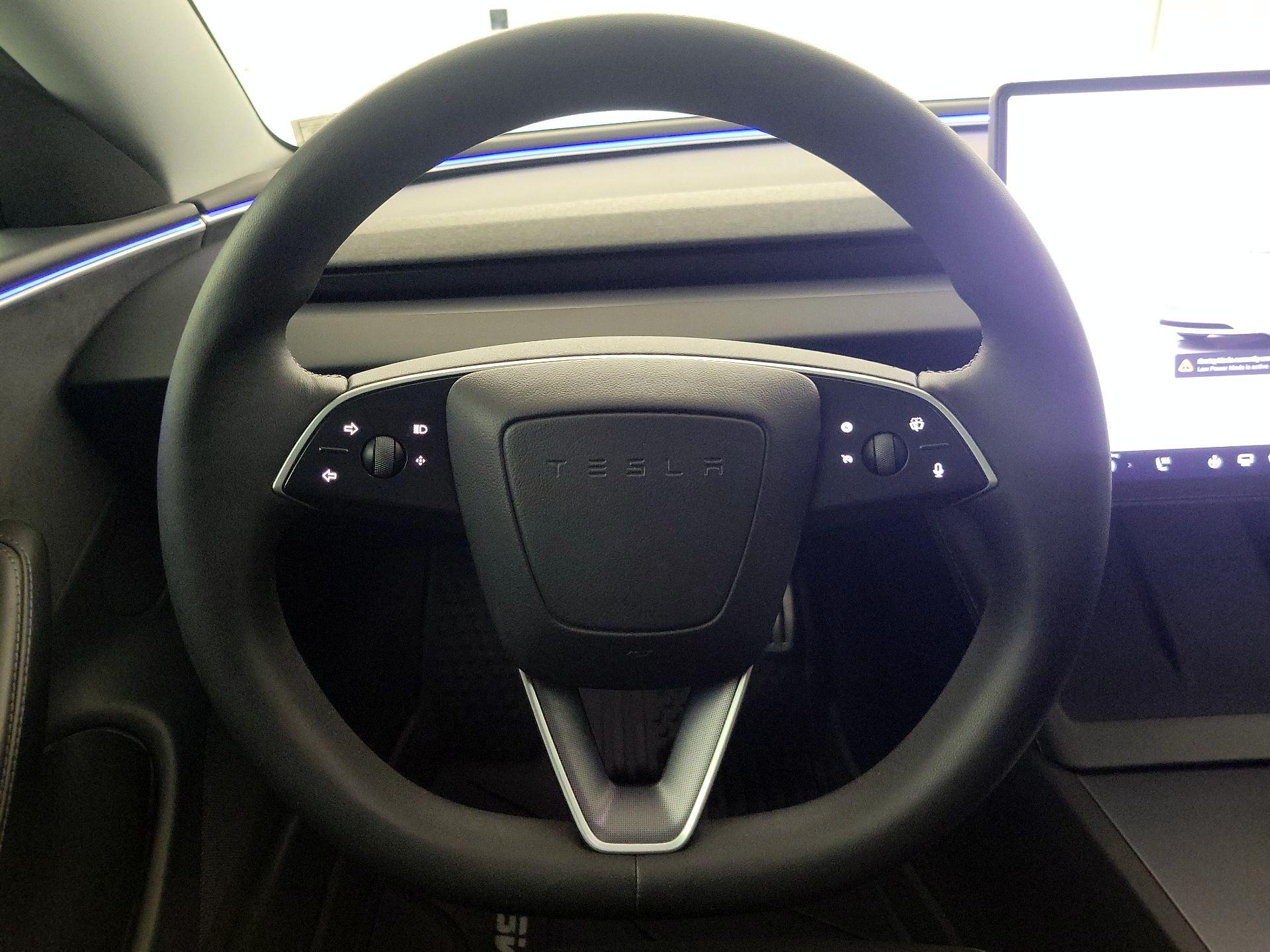 Thumbnail: 2025 Tesla Model 3 - 10