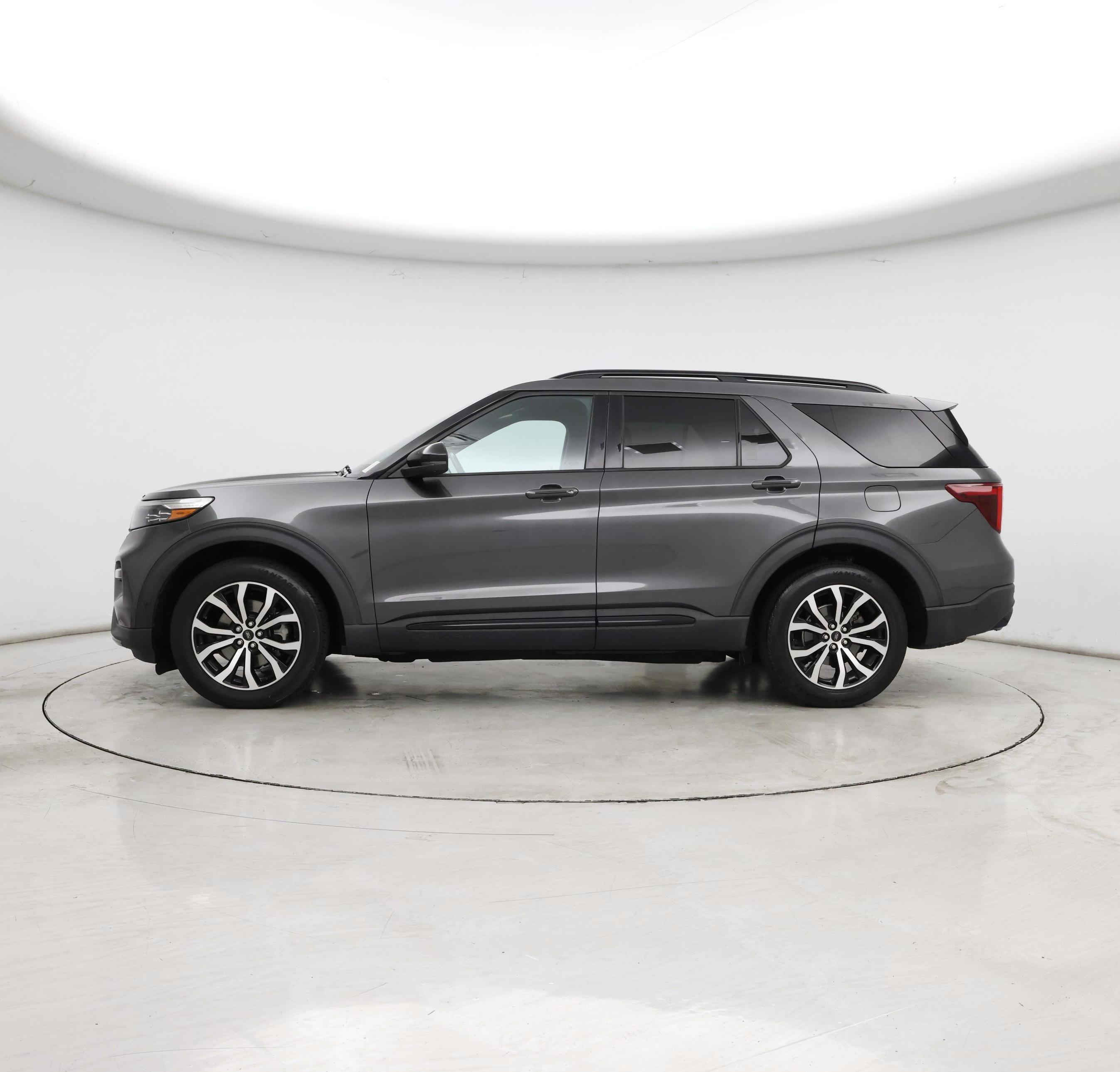 Thumbnail: 2020 Ford Explorer - 3