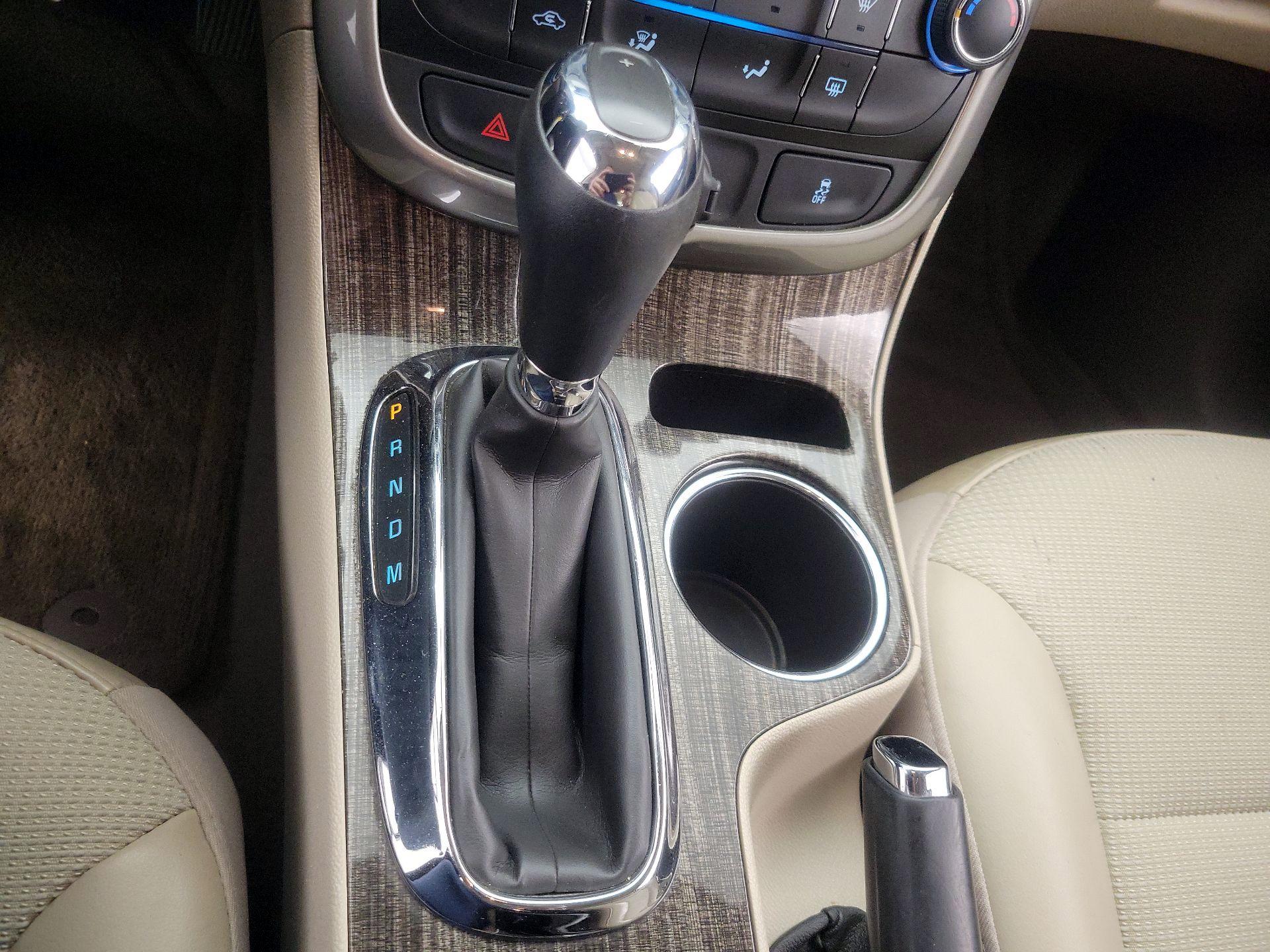 Thumbnail: 2014 Chevrolet Malibu - 17