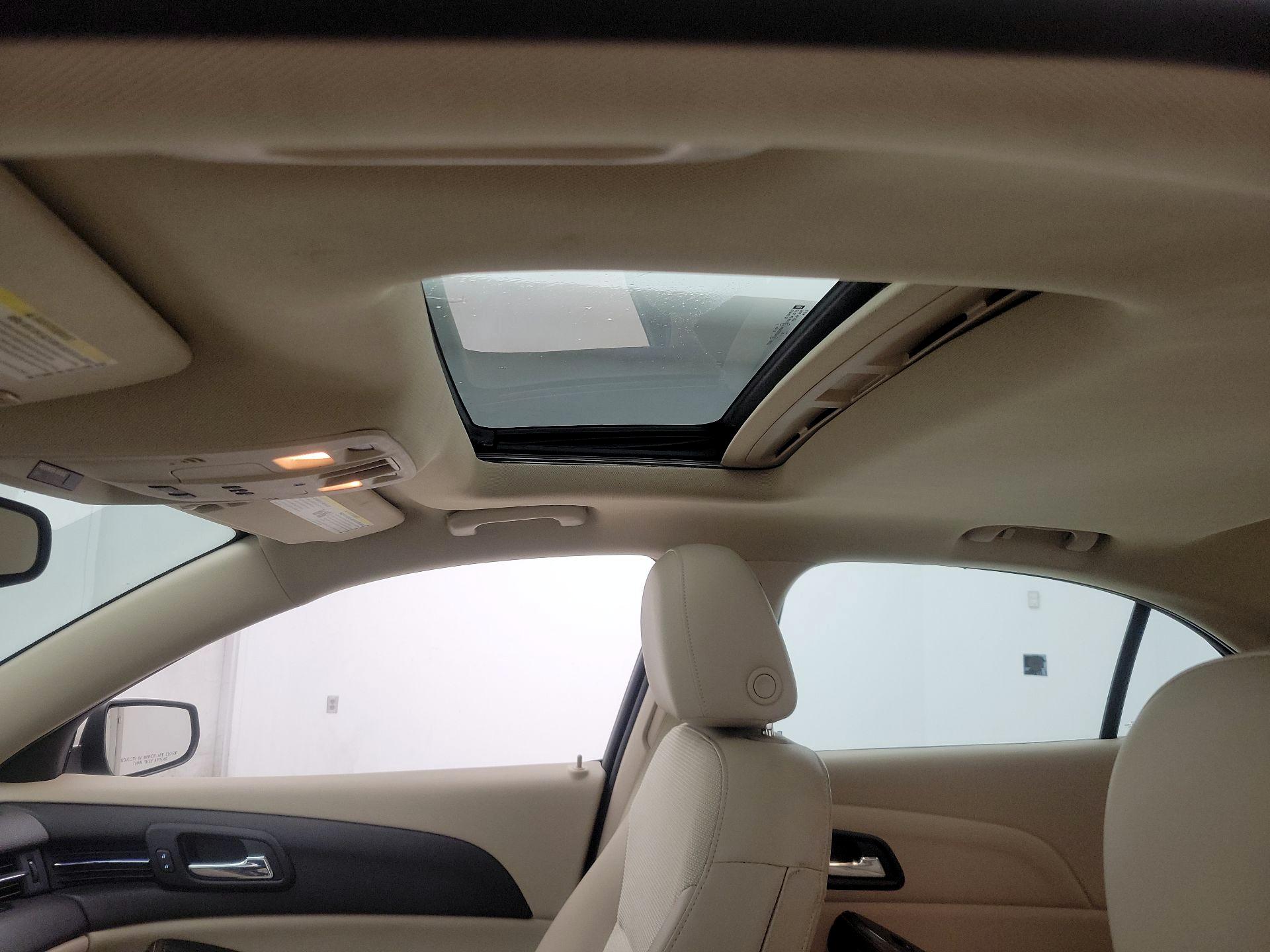 Thumbnail: 2014 Chevrolet Malibu - 19