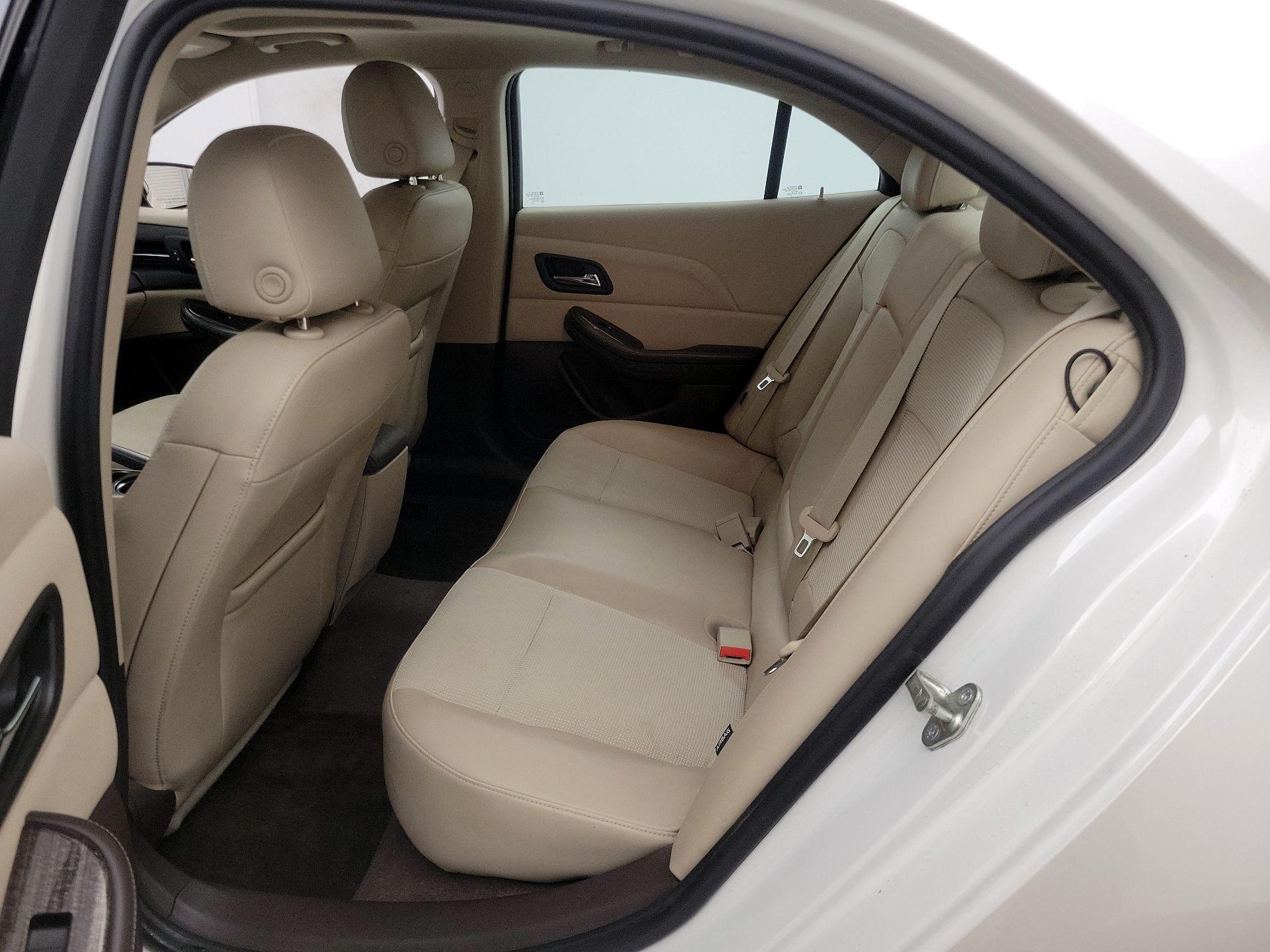 Thumbnail: 2014 Chevrolet Malibu - 20