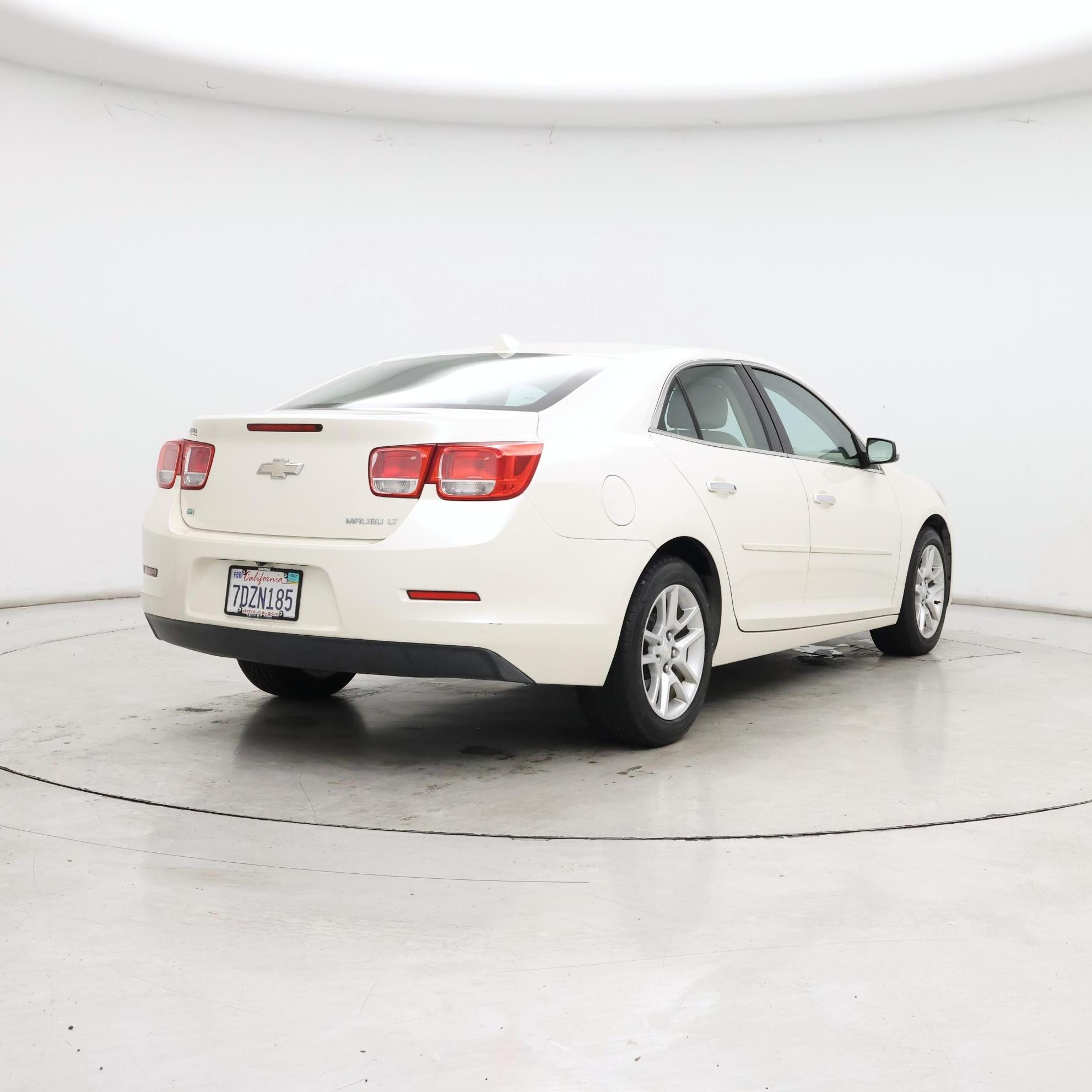 Thumbnail: 2014 Chevrolet Malibu - 8