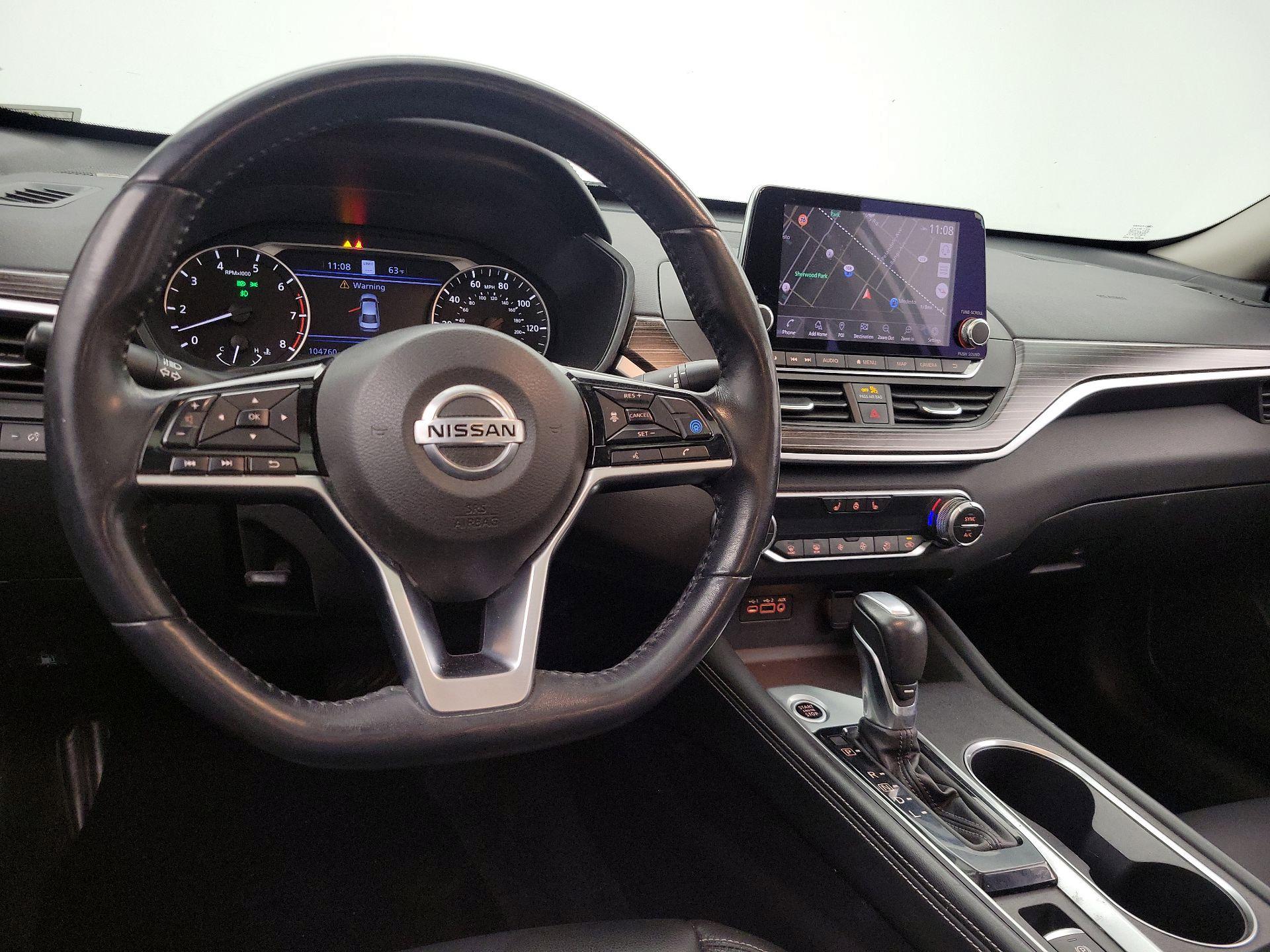 Thumbnail: 2019 Nissan Altima - 9