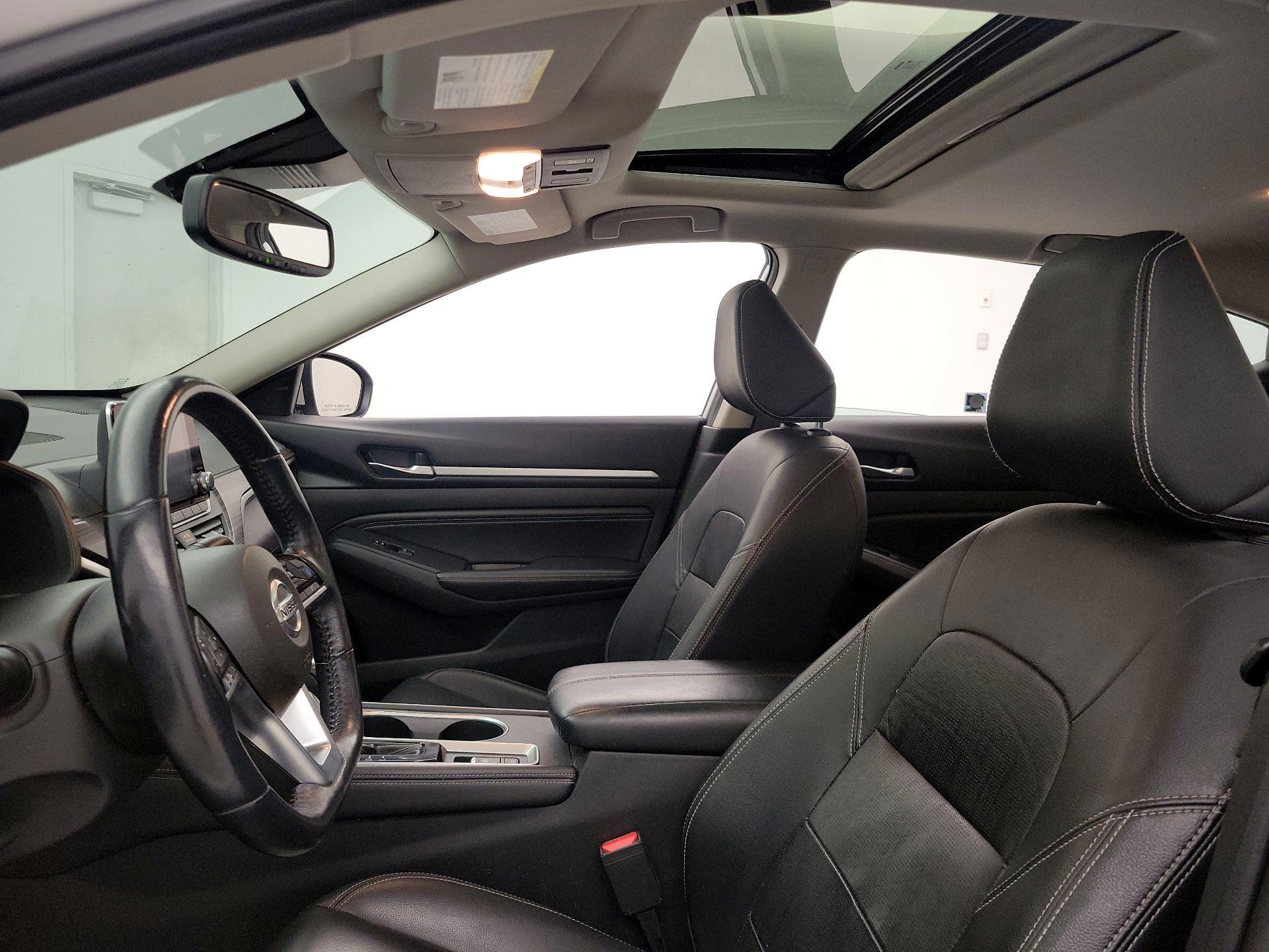 Thumbnail: 2019 Nissan Altima - 20