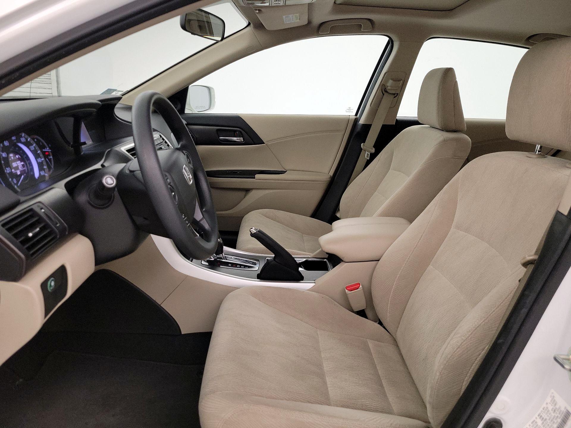 Thumbnail: 2015 Honda Accord - 11