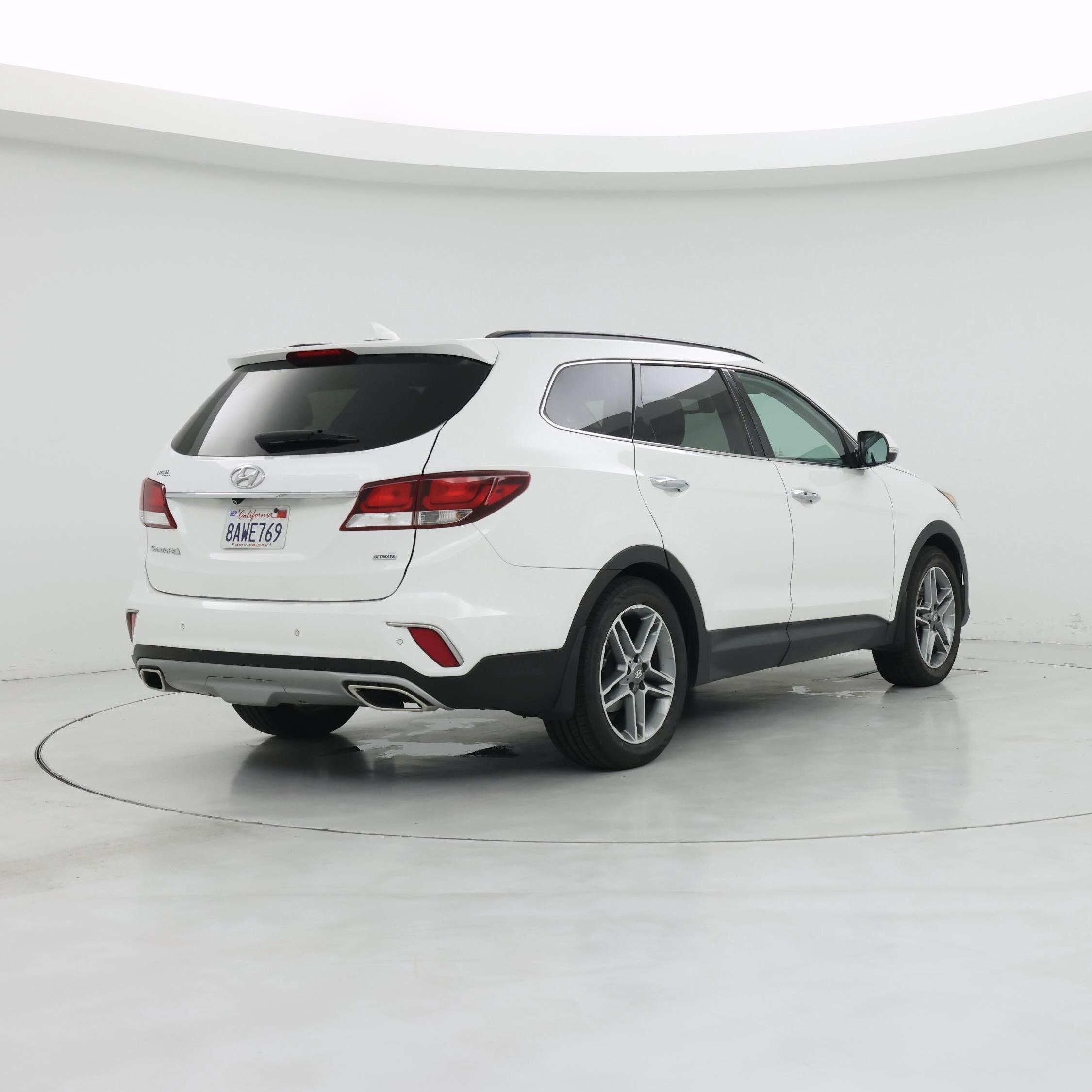Thumbnail: 2017 Hyundai Santa Fe - 8