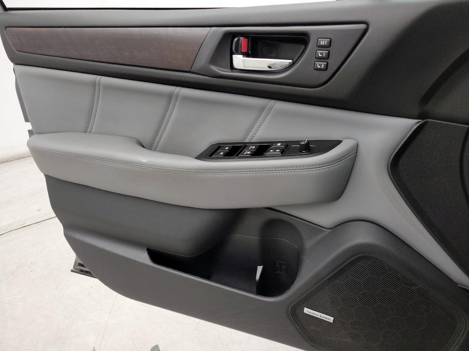 2019 Subaru Outback Limited - Photo 13
