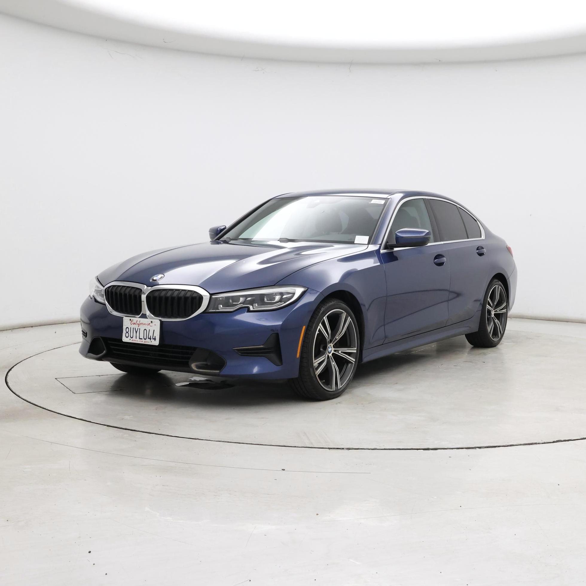Thumbnail: 2021 BMW 3 Series - 4