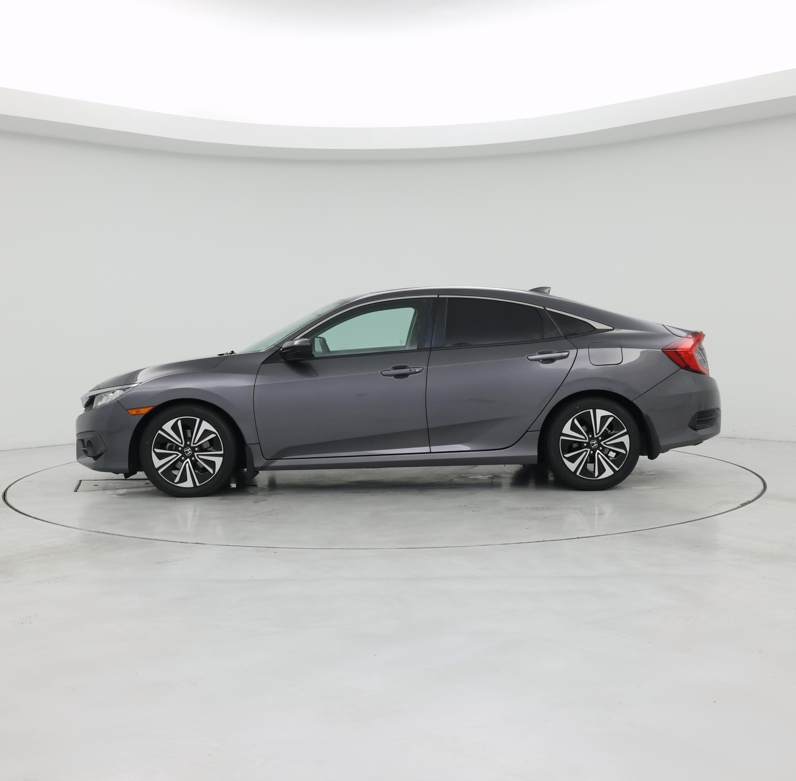 Thumbnail: 2017 Honda Civic - 3