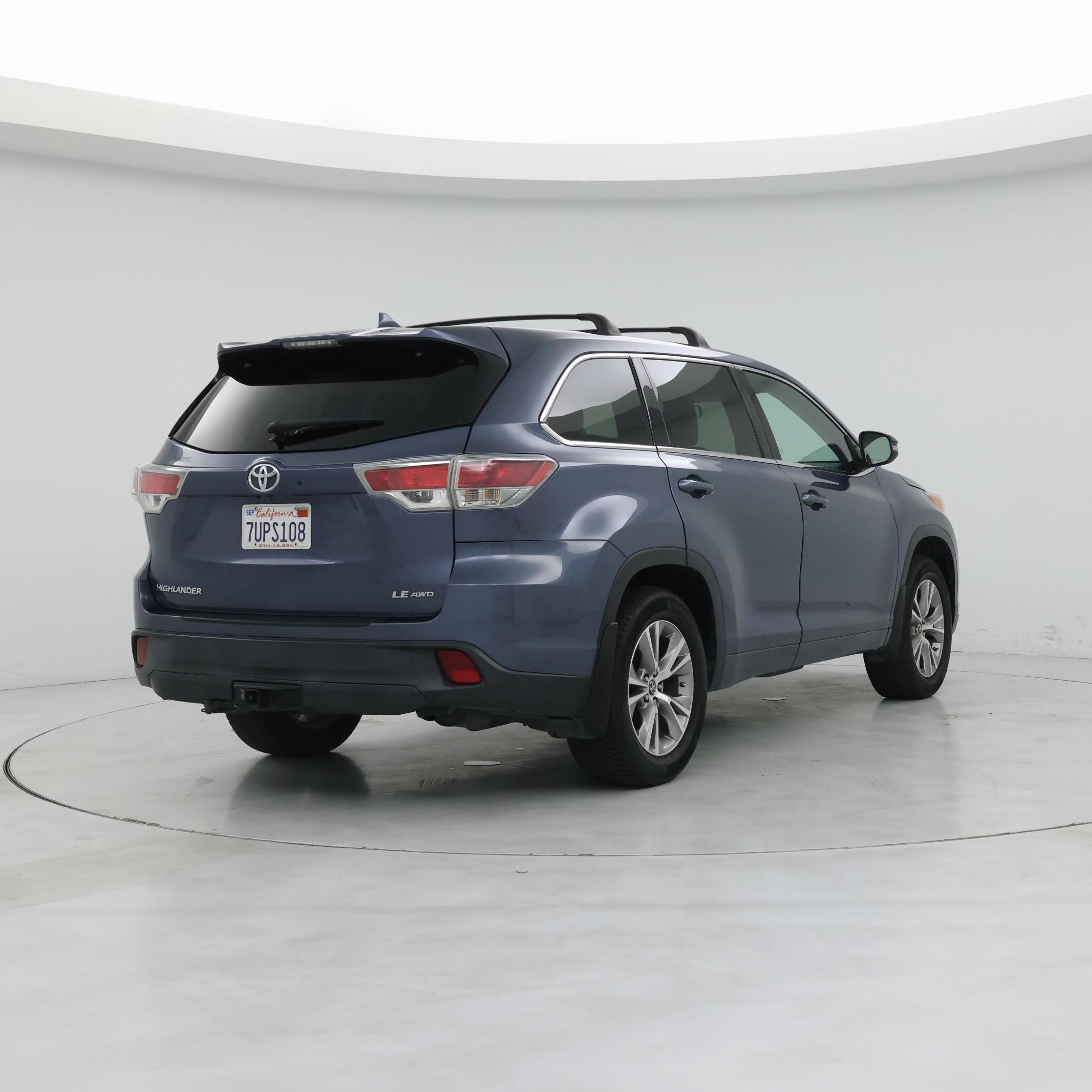 Thumbnail: 2016 Toyota Highlander - 8