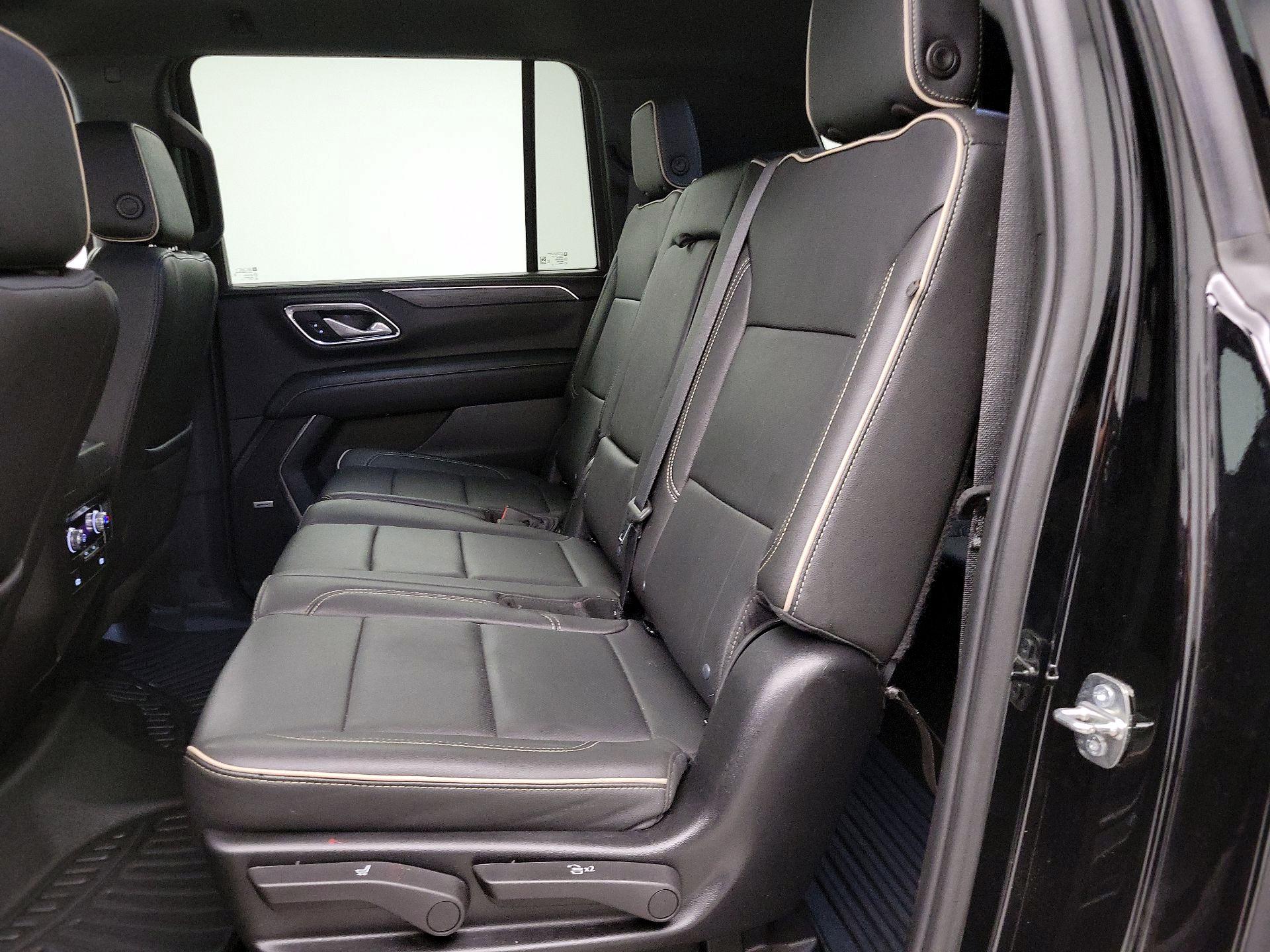 Thumbnail: 2024 GMC Yukon XL - 20
