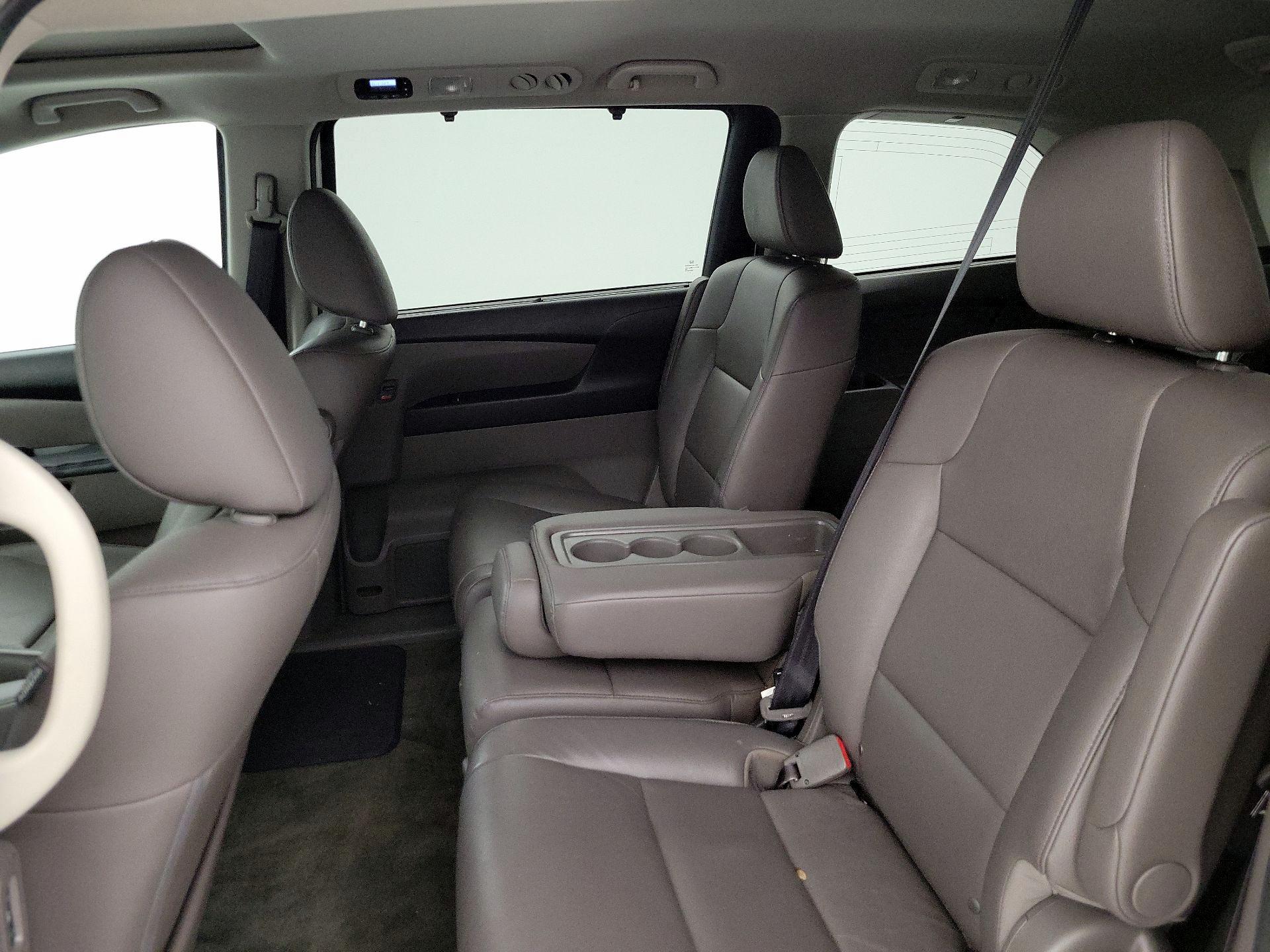 Thumbnail: 2016 Honda Odyssey - 19