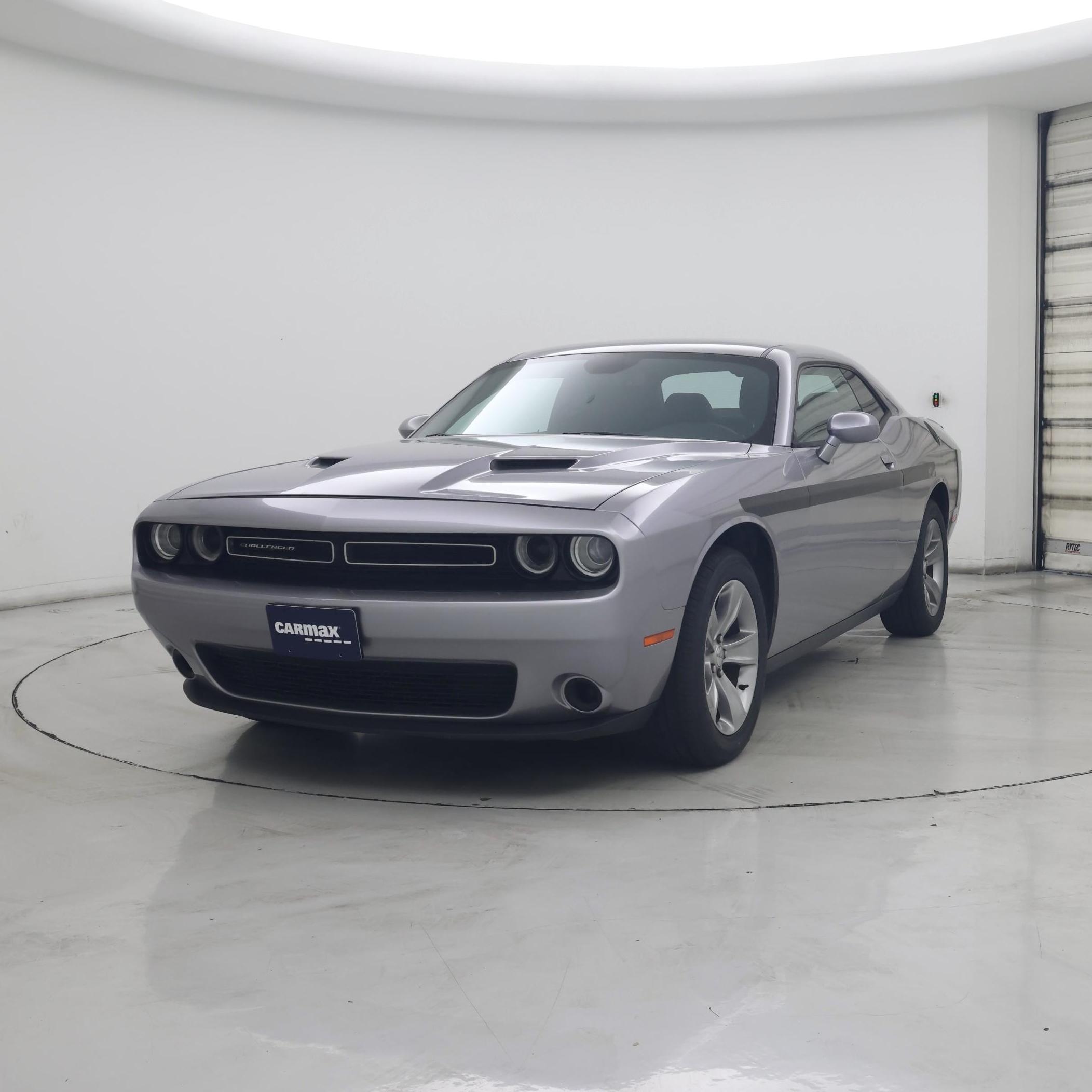Thumbnail: 2018 Dodge Challenger - 4