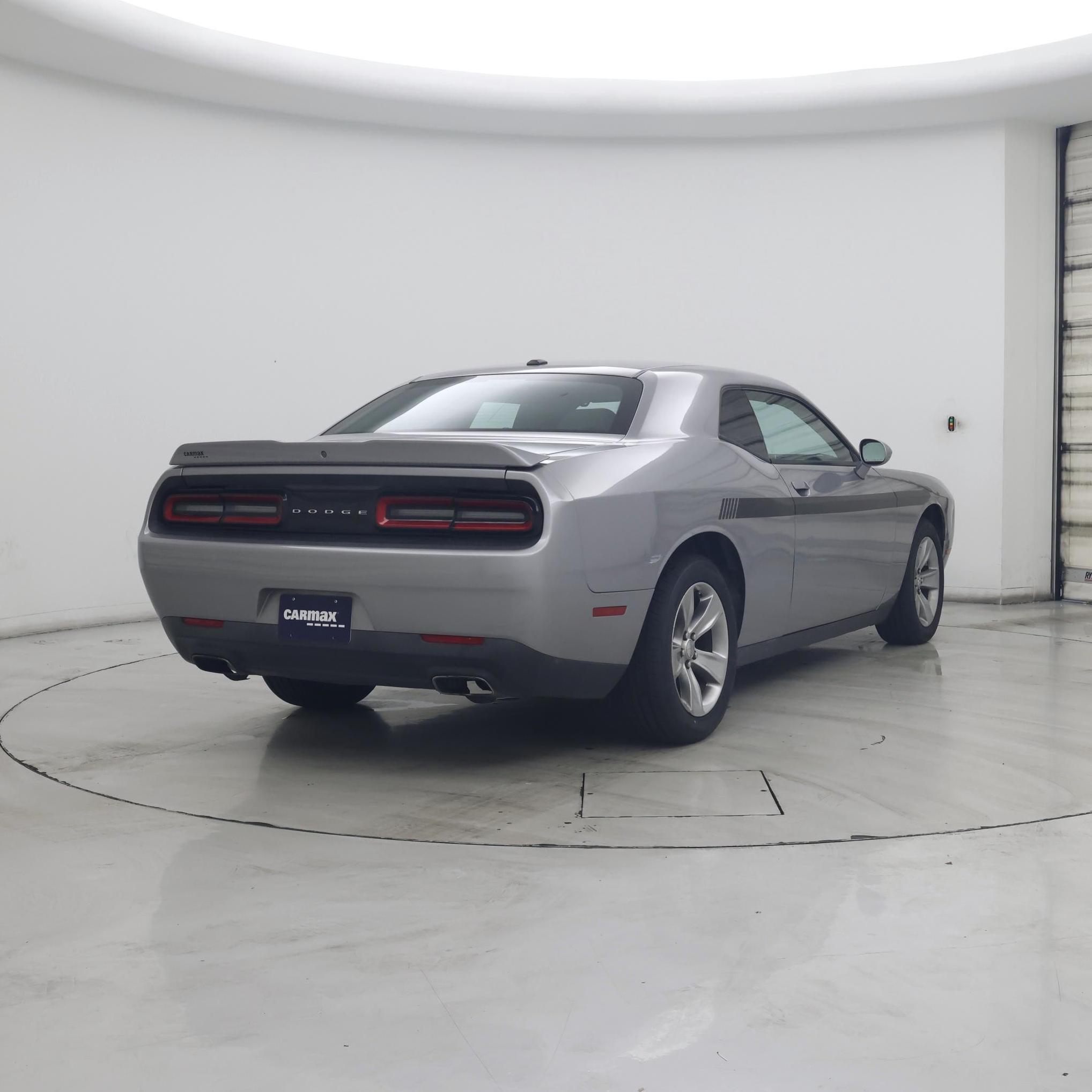 Thumbnail: 2018 Dodge Challenger - 8