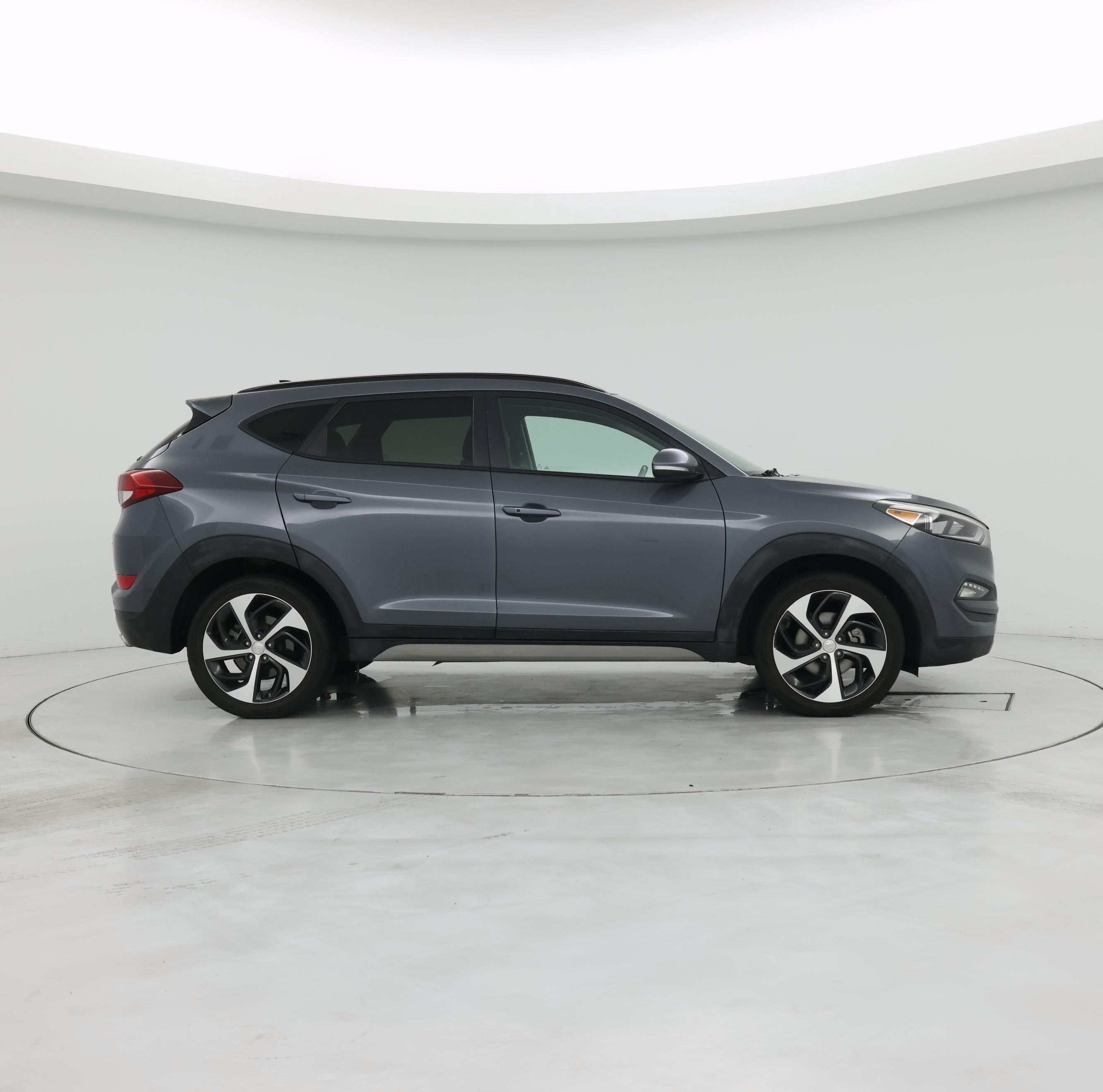 Thumbnail: 2018 Hyundai Tucson - 7