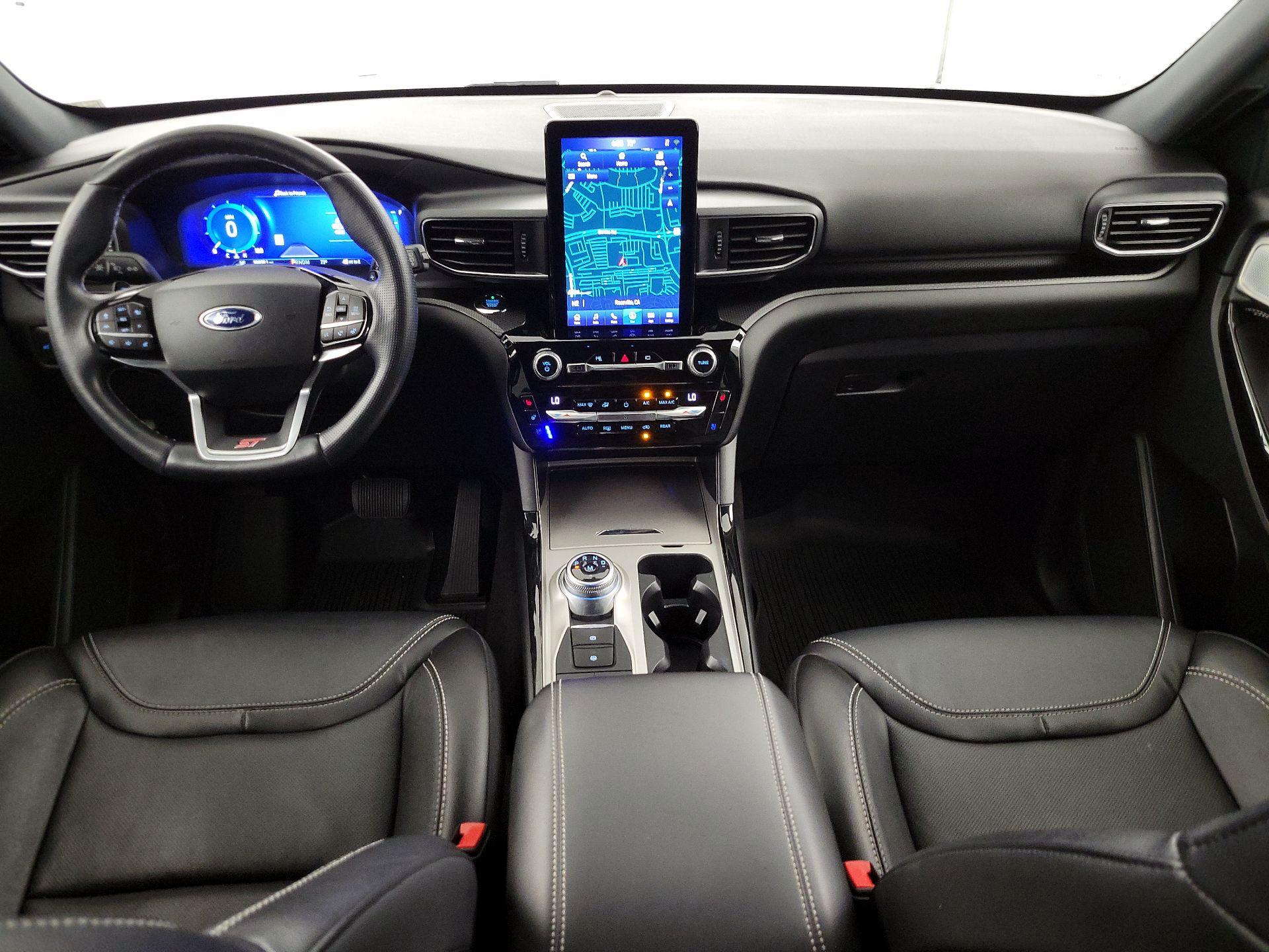 Thumbnail: 2021 Ford Explorer - 9