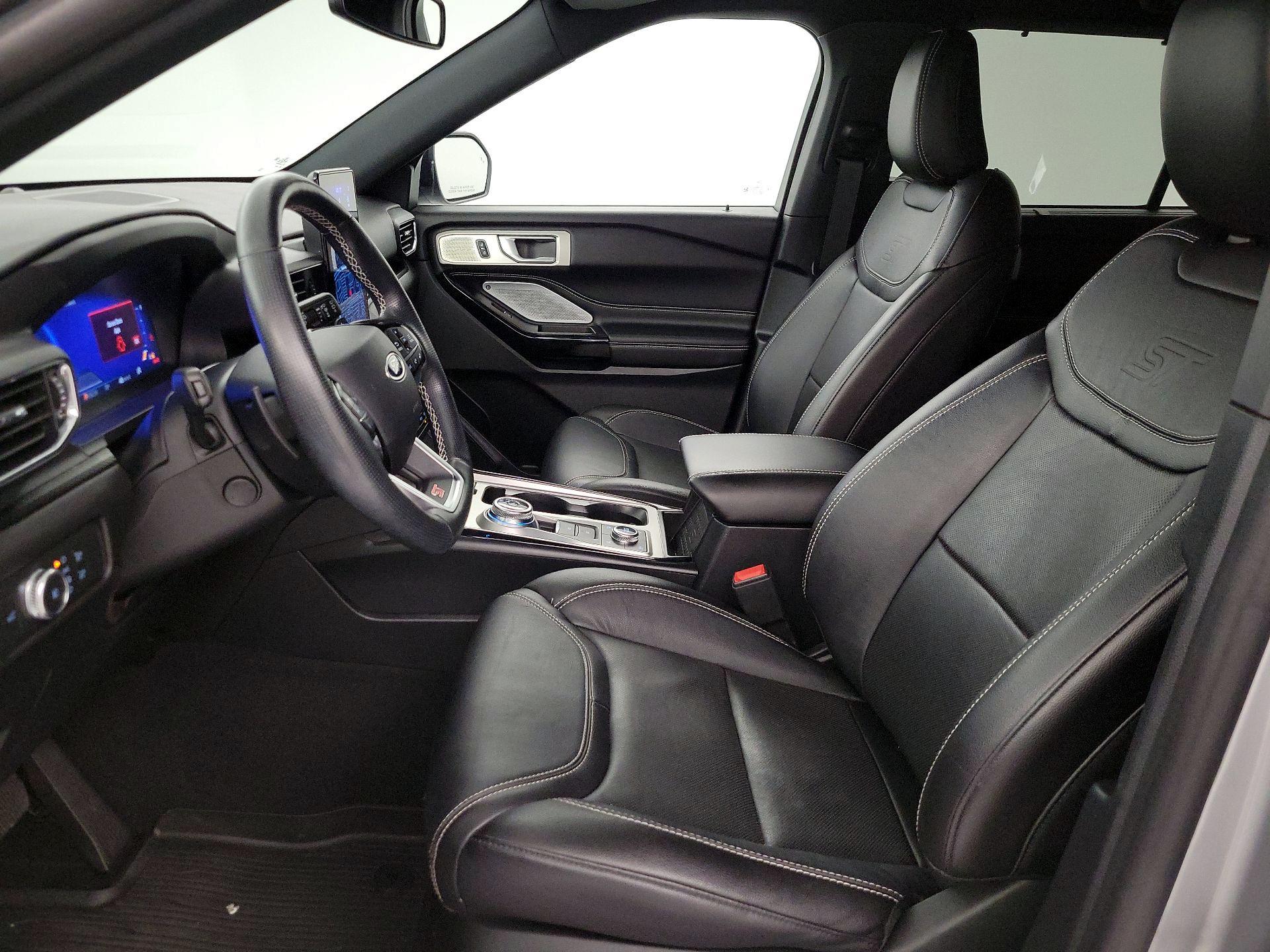 Thumbnail: 2021 Ford Explorer - 11