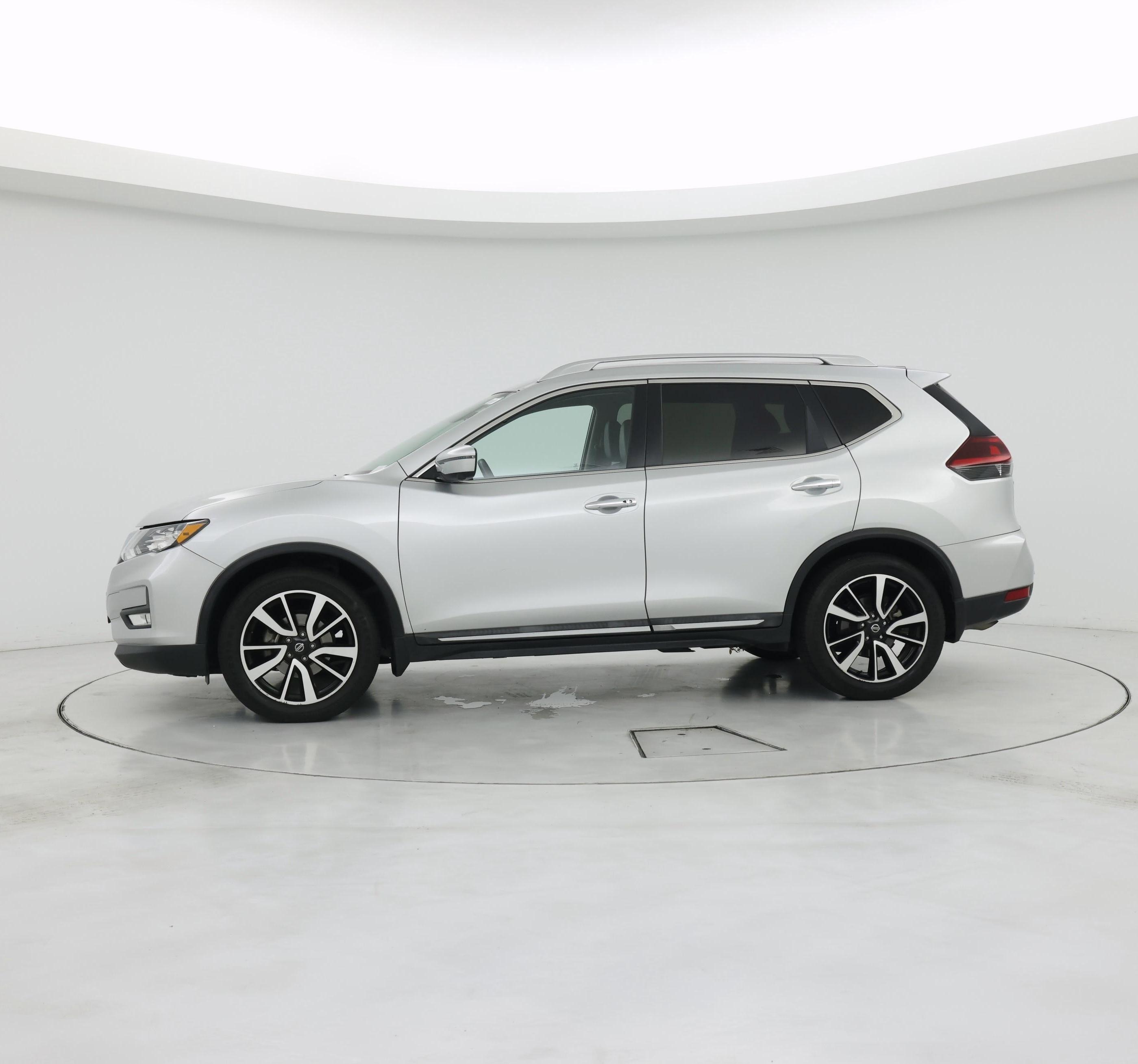 Thumbnail: 2019 Nissan Rogue - 3
