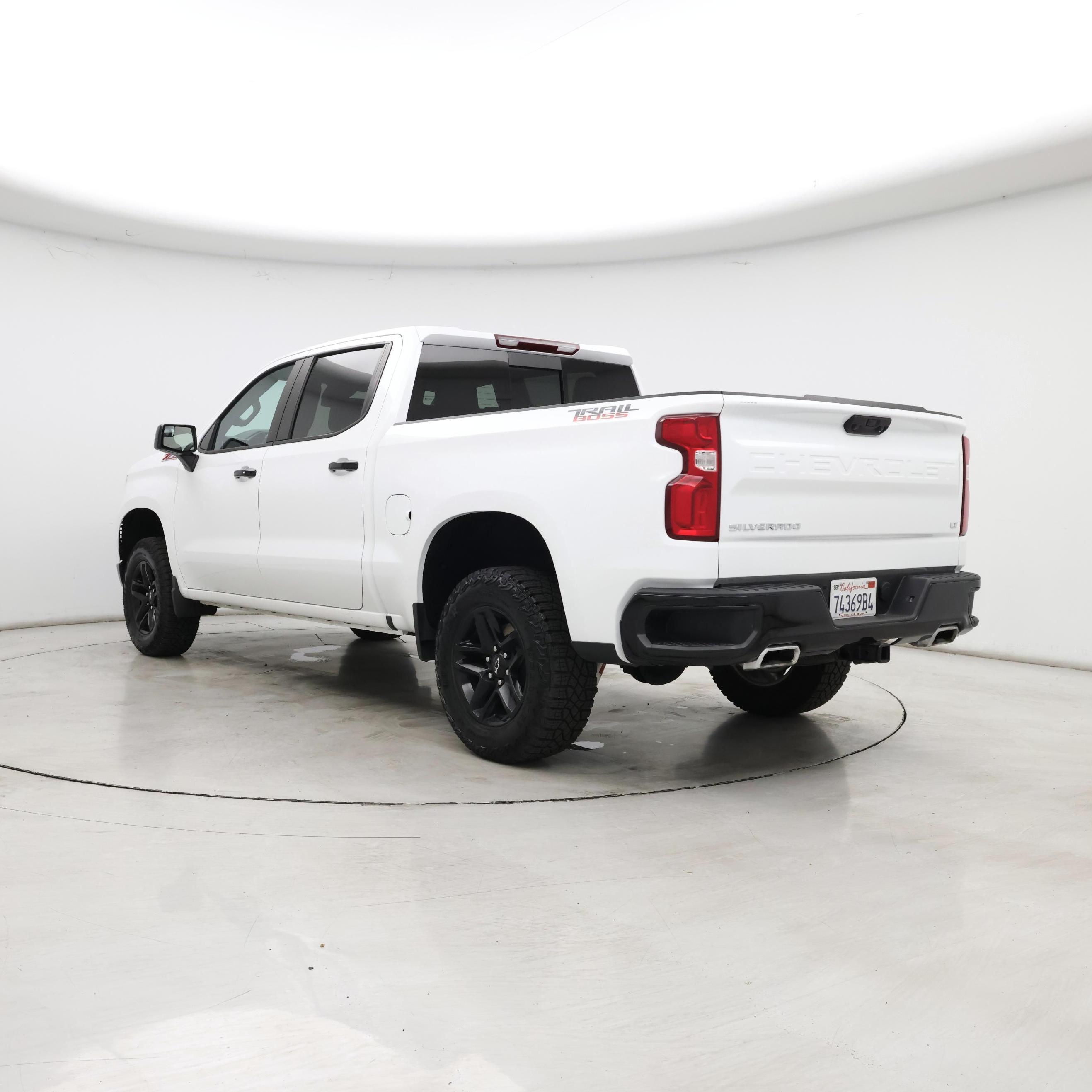 Thumbnail: 2024 Chevrolet Silverado 1500 - 2