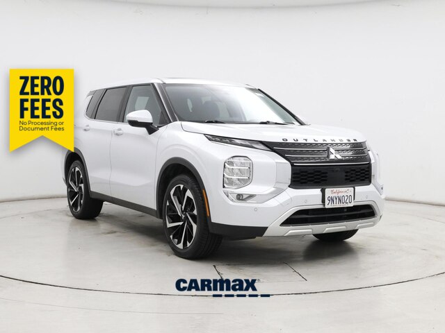 White 2024 Mitsubishi Outlander SUV / Crossover Front-Wheel Drive Automatic