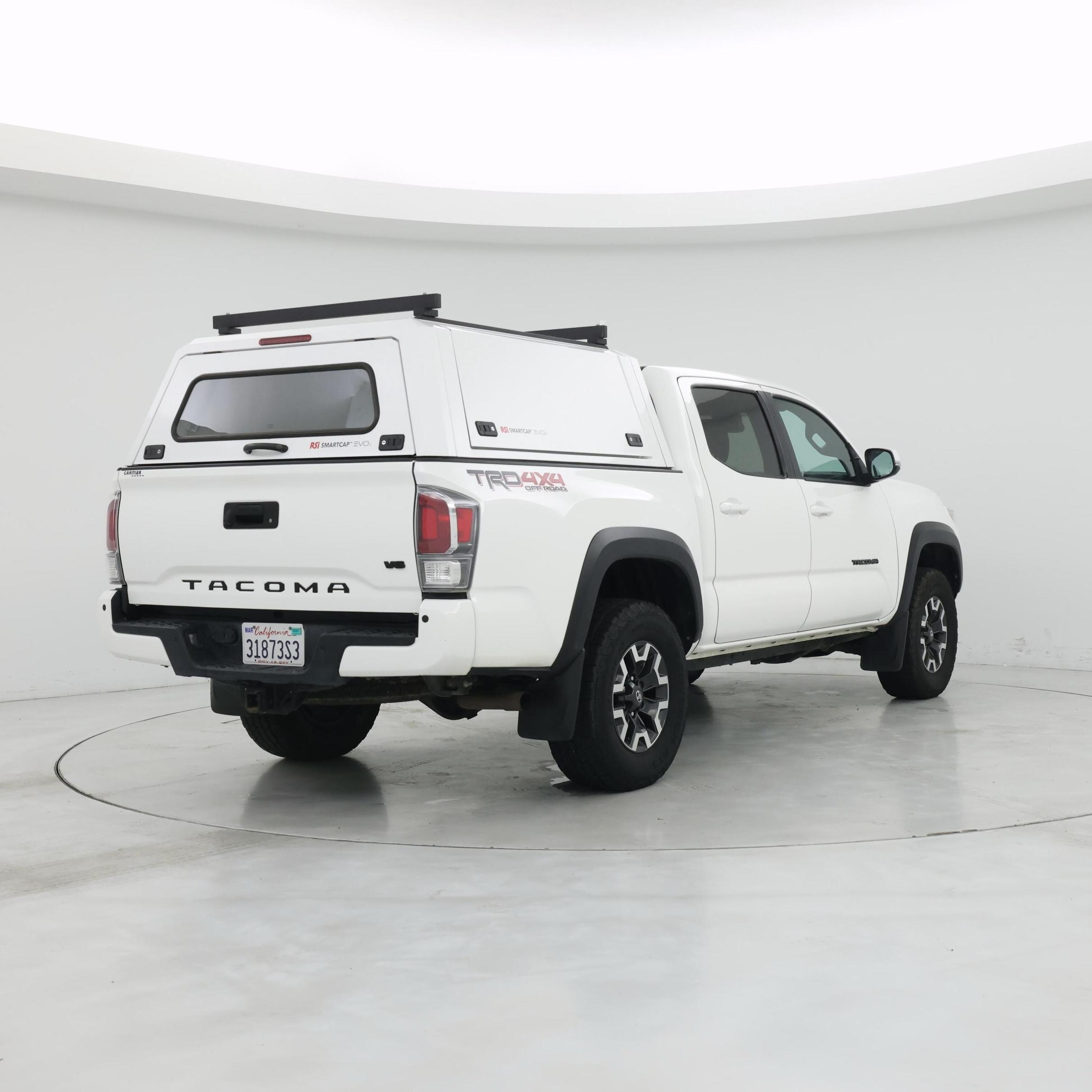 Thumbnail: 2021 Toyota Tacoma - 8